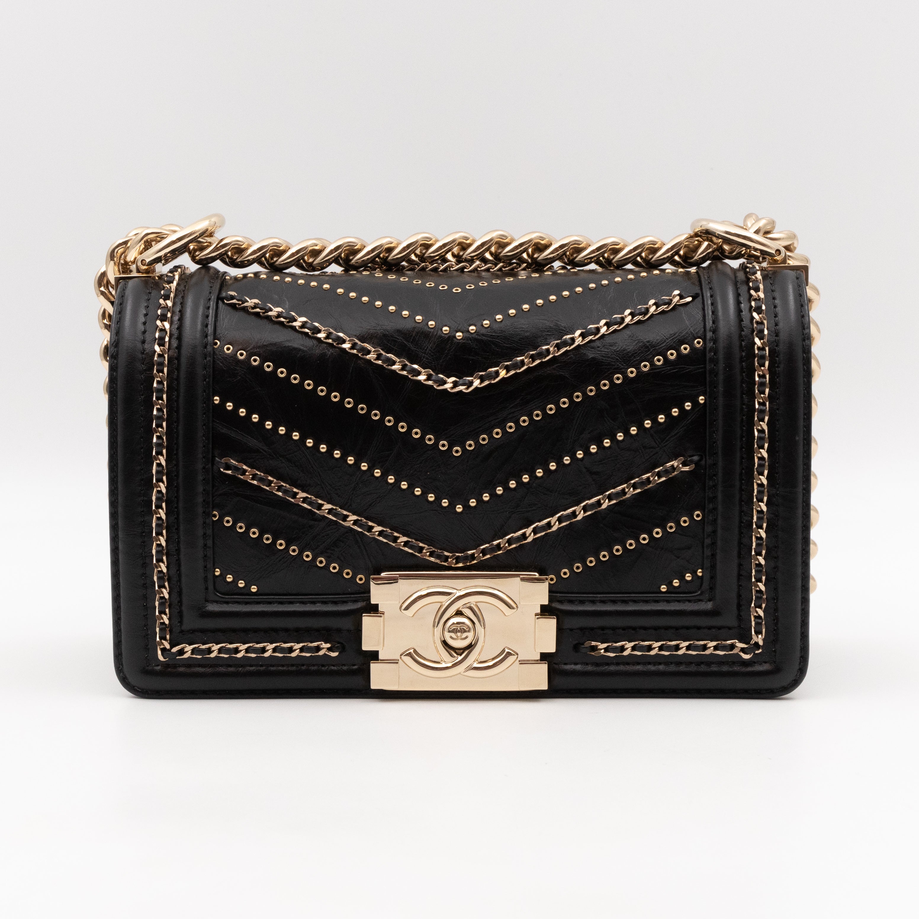 Boy Bag Small Chevron Chains Black Crumpled Calfskin