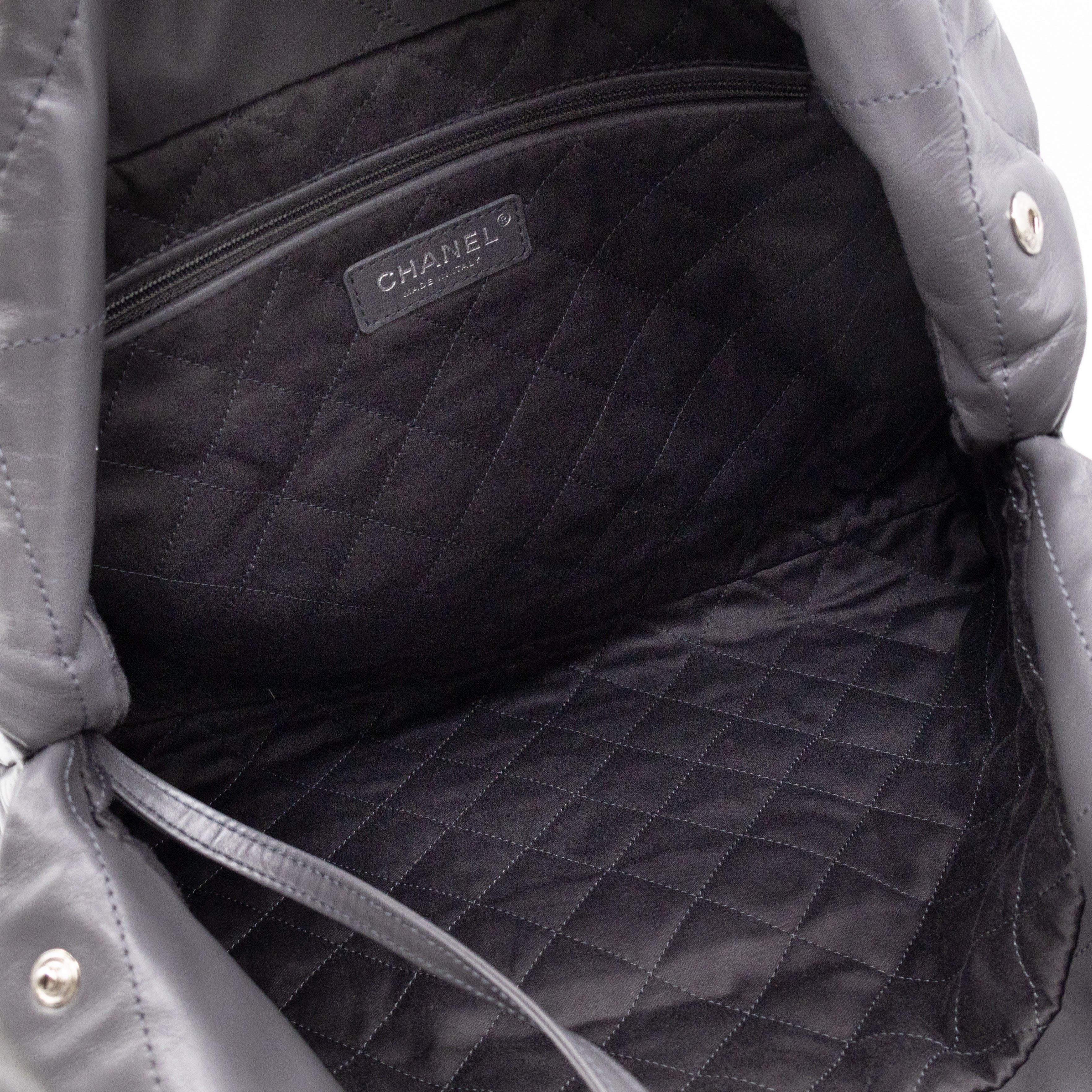 22 Small Dark Grey Calfskin Leather Silver