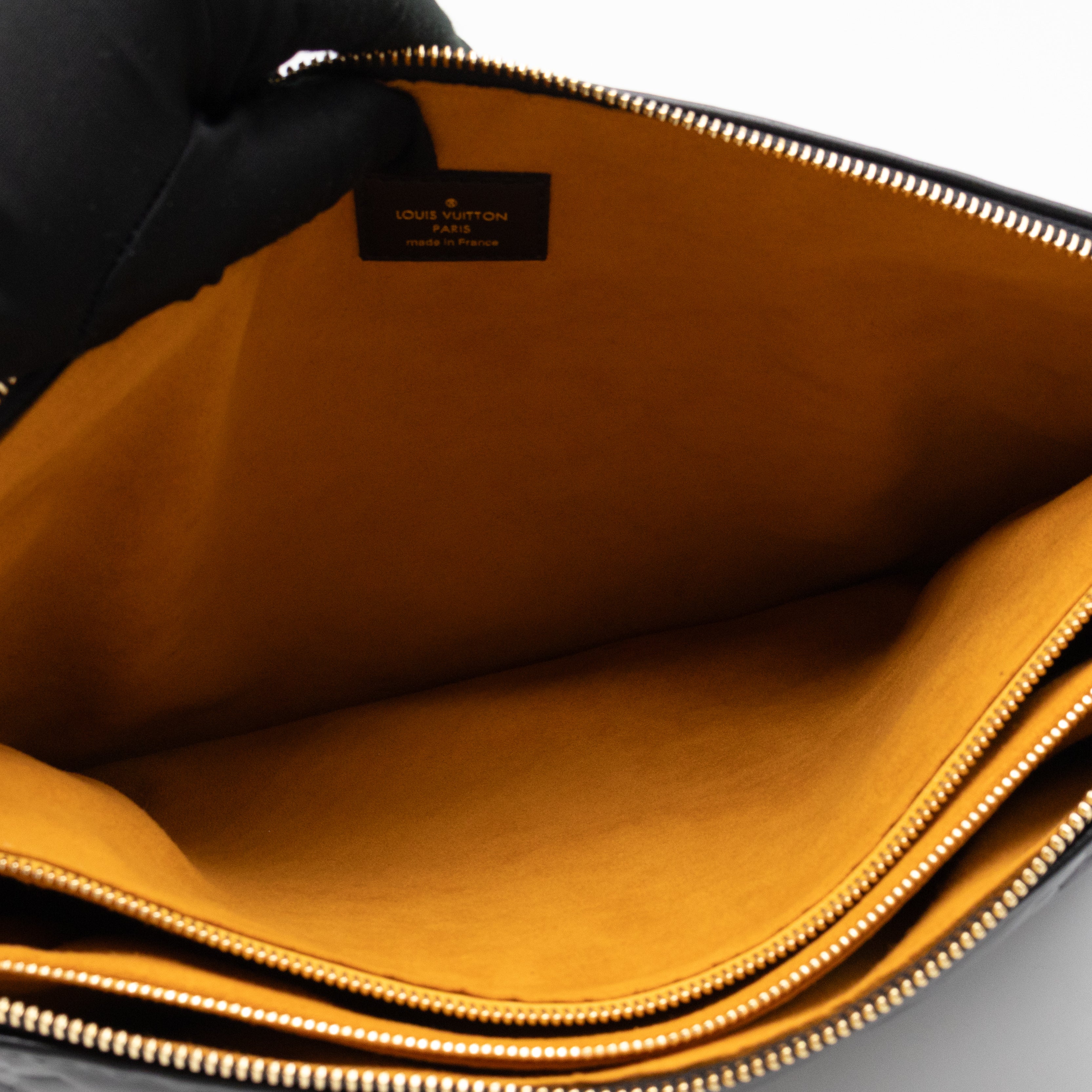 Coussin MM Black Leather