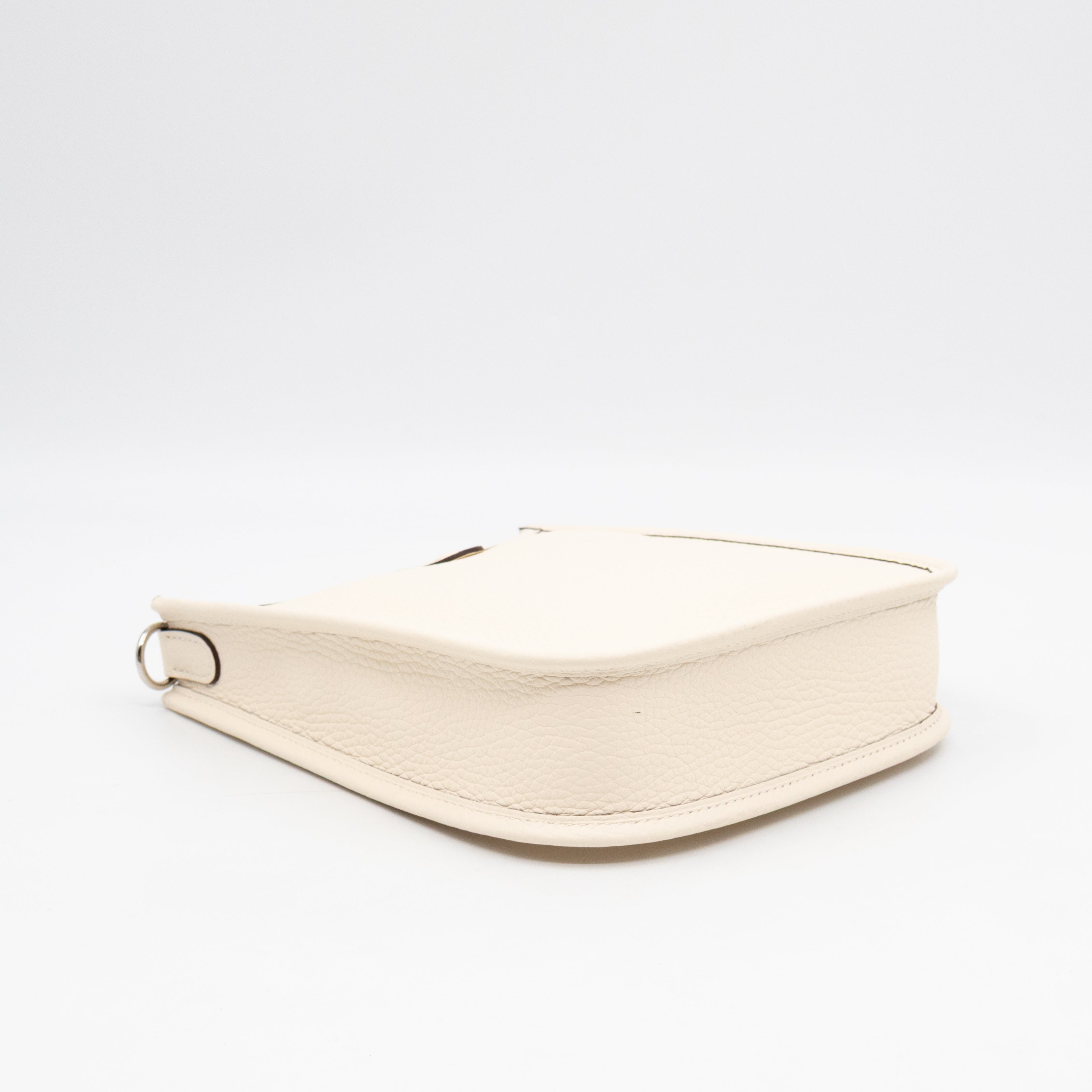 Evelyne 16 Mini Nata Leather