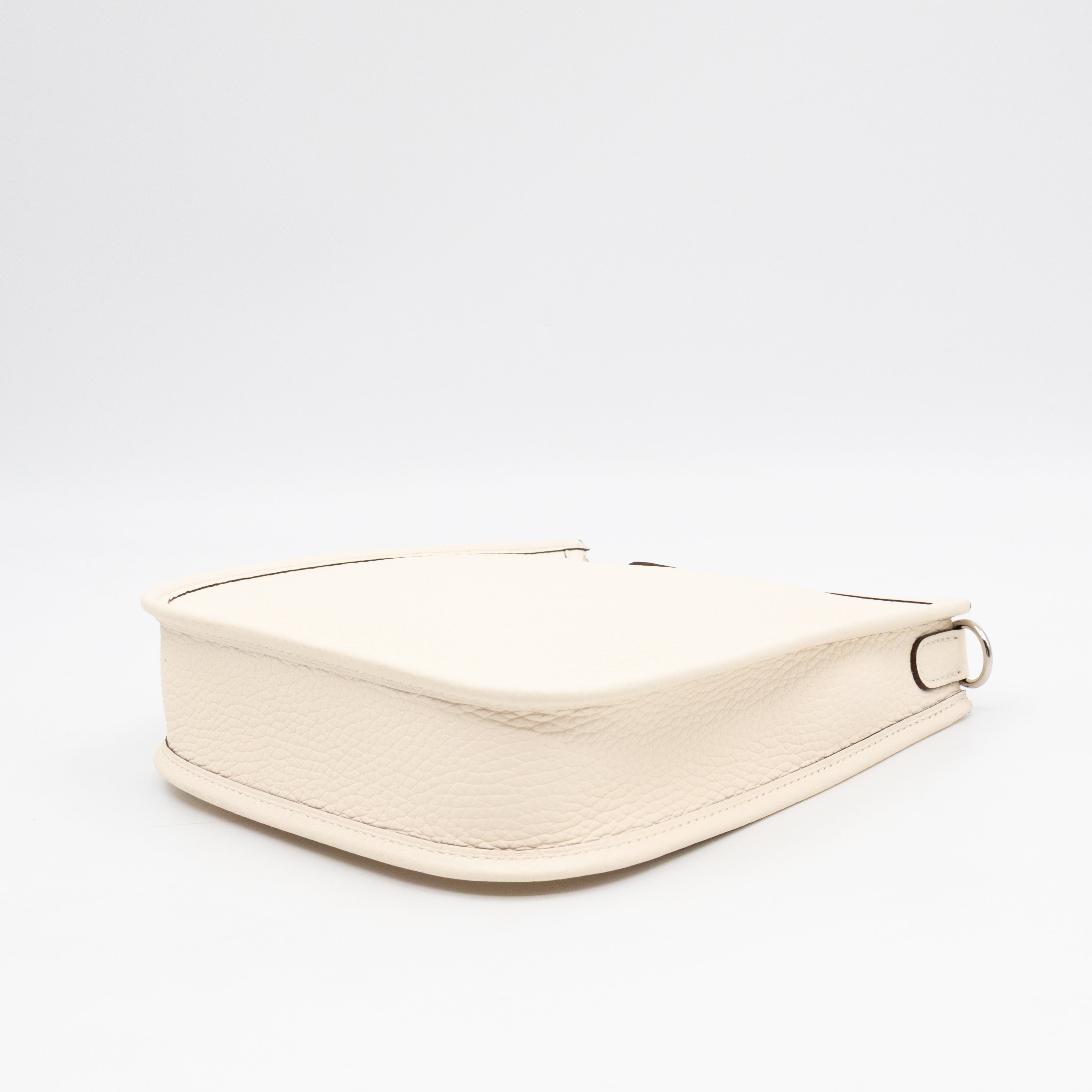 Evelyne 16 Mini Nata Leather