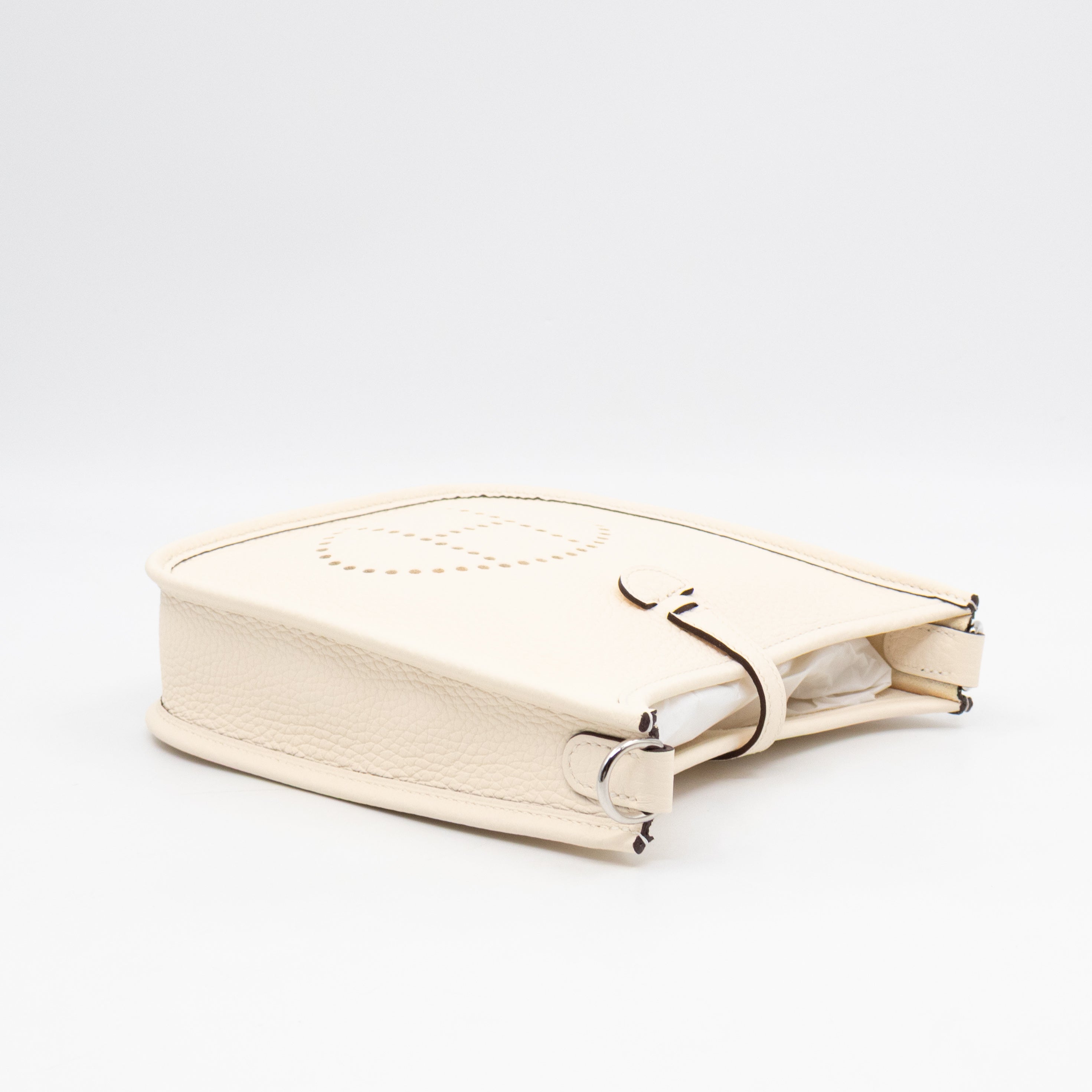 Evelyne 16 Mini Nata Leather