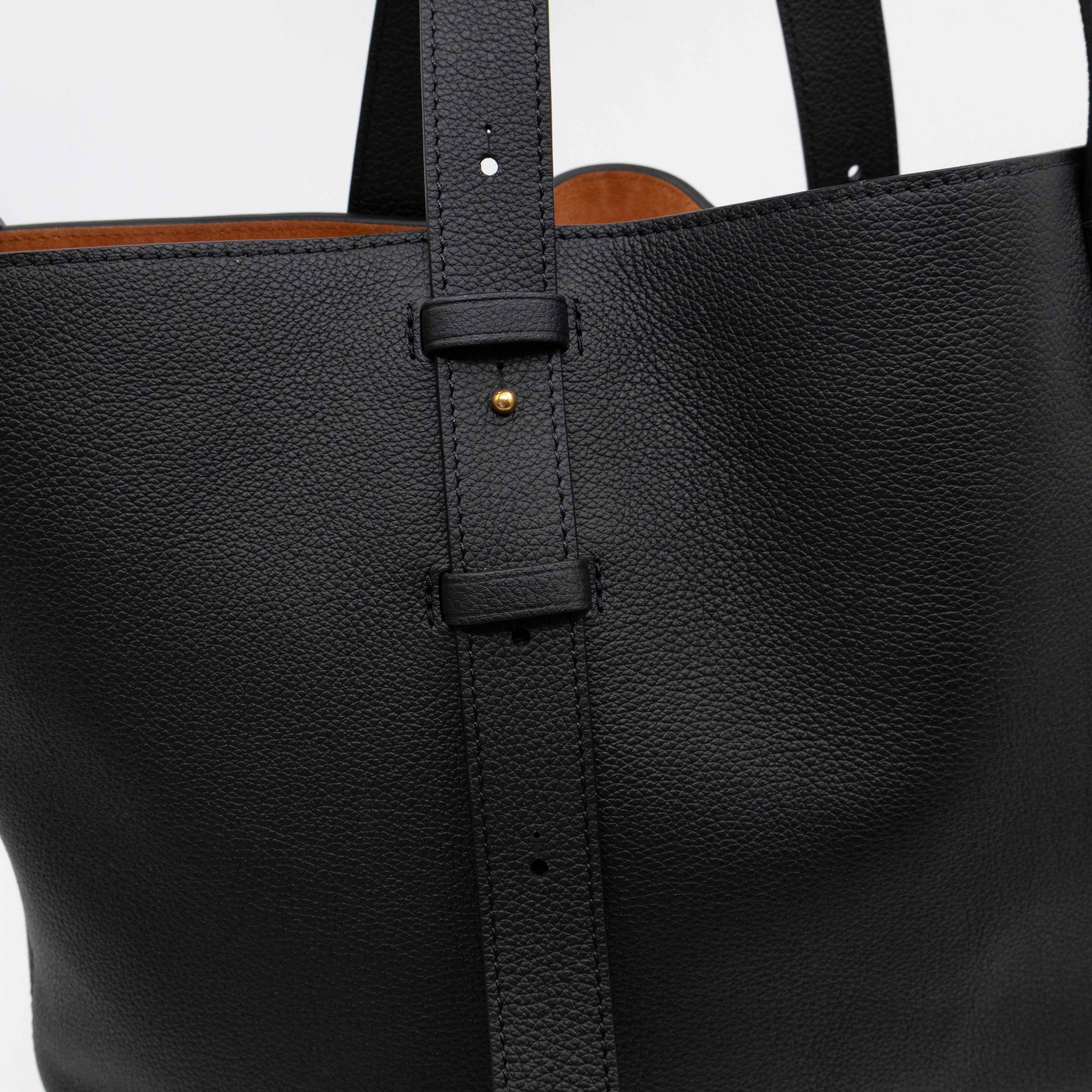 Low Key Cabas MM Black Leather