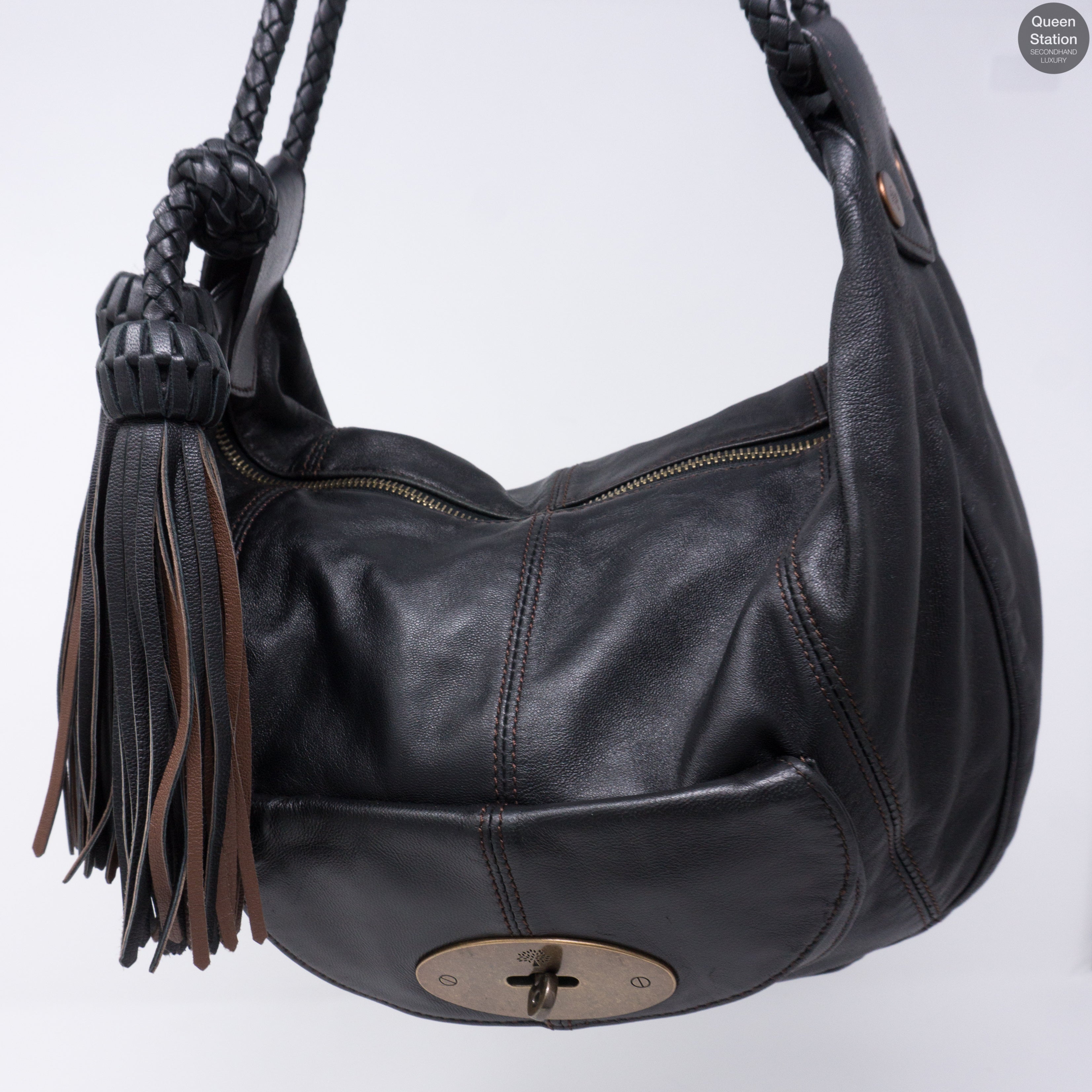 Araline Black Leather Hobo Bag