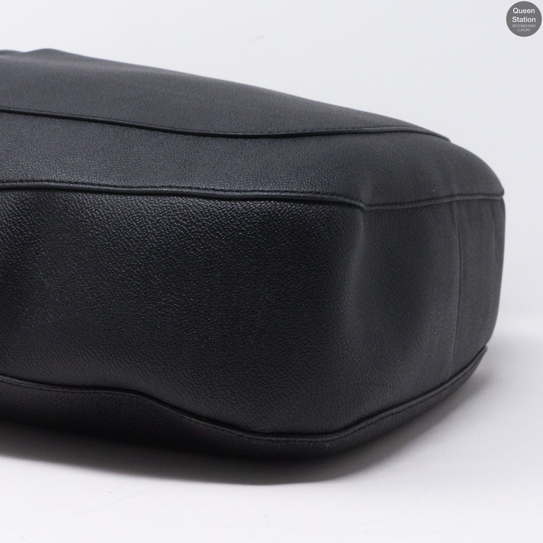 Elmstone Hobo Black