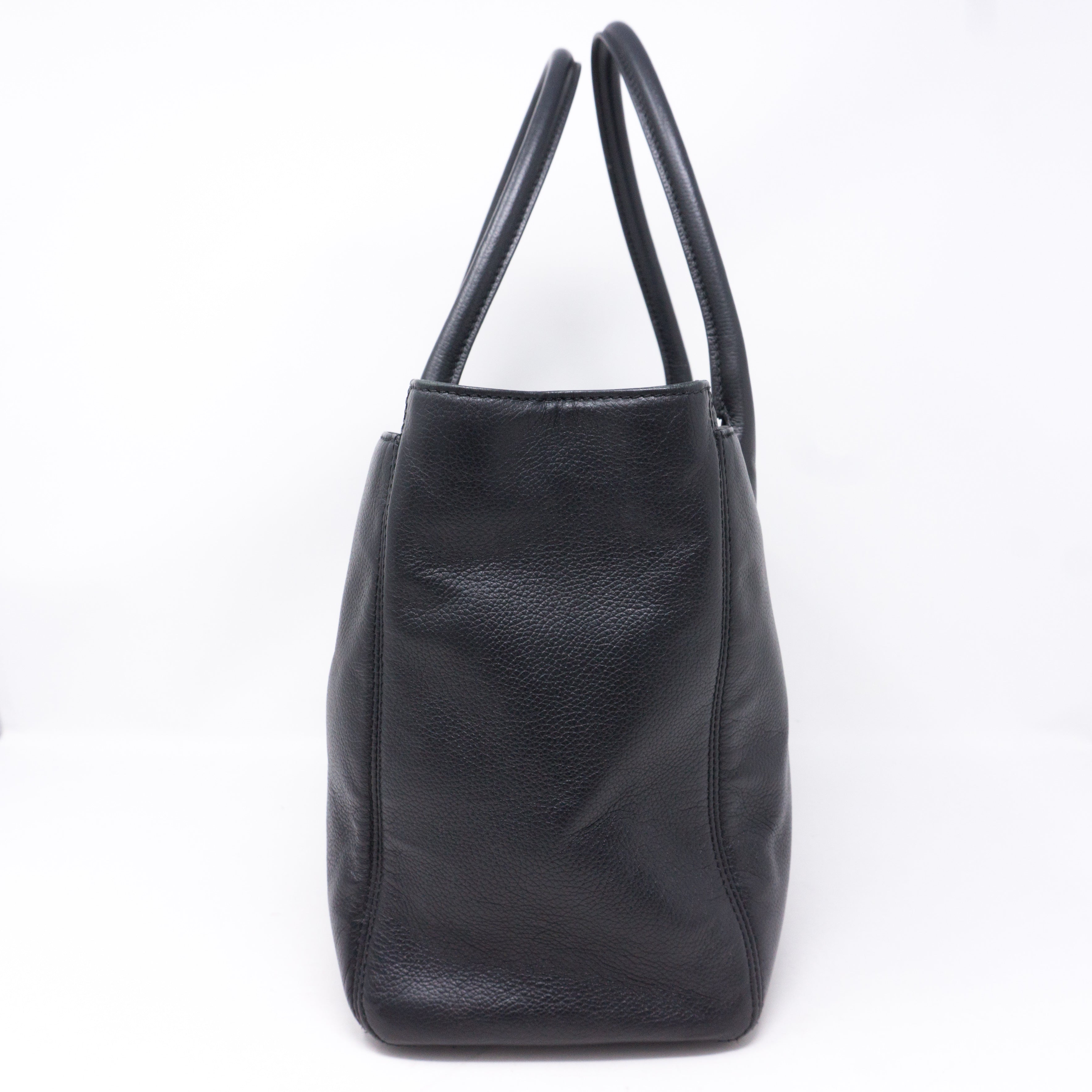 Executive Cerf Black Leather Tote