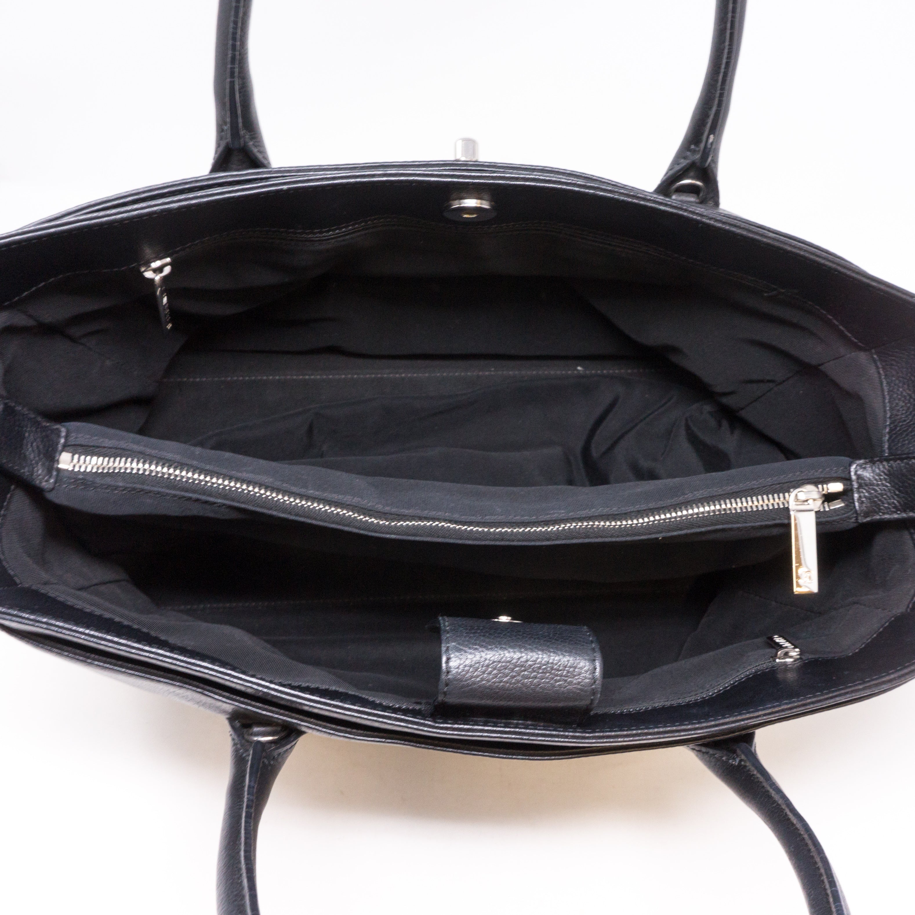 Executive Cerf Black Leather Tote