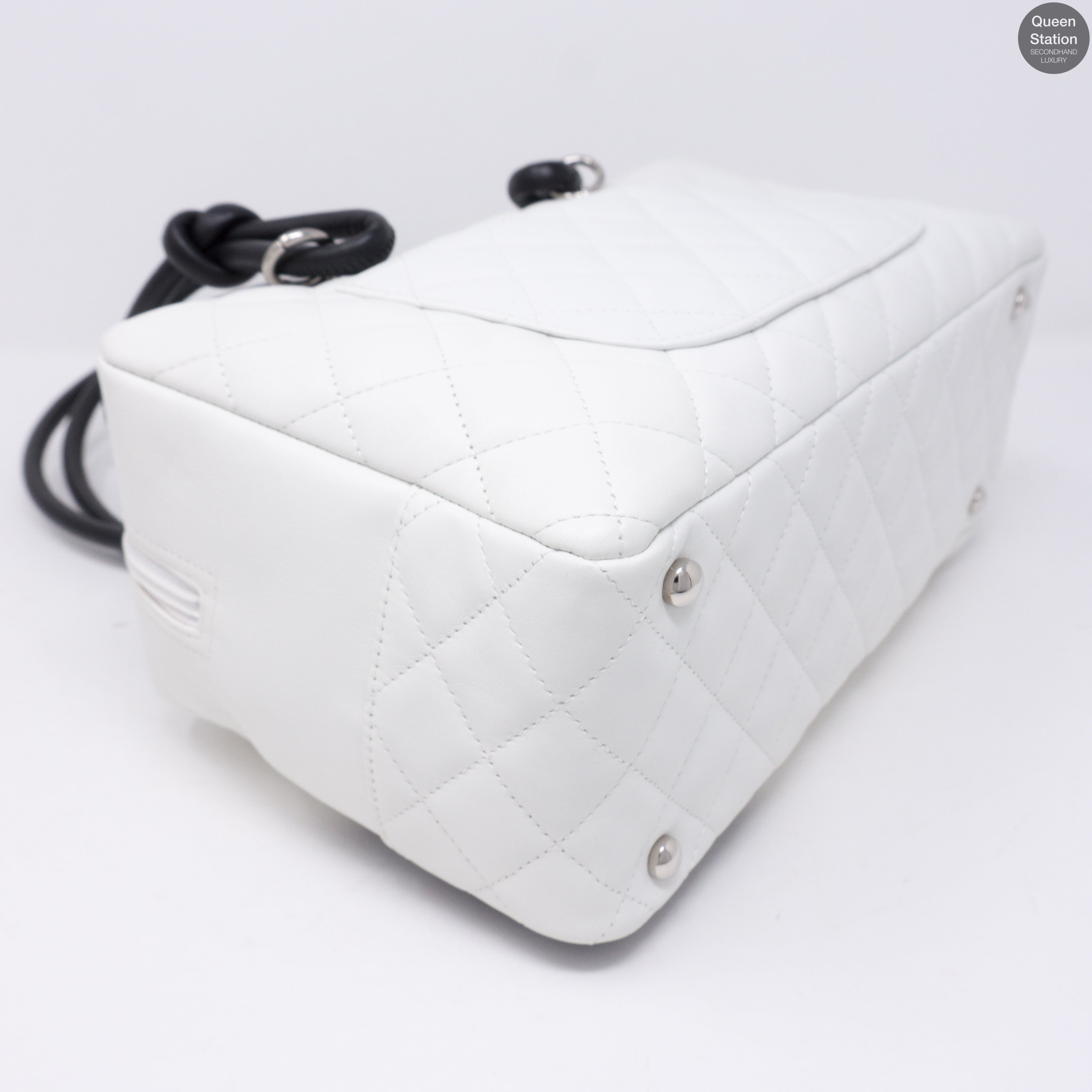 Cambon Bowler Quilted Leather White