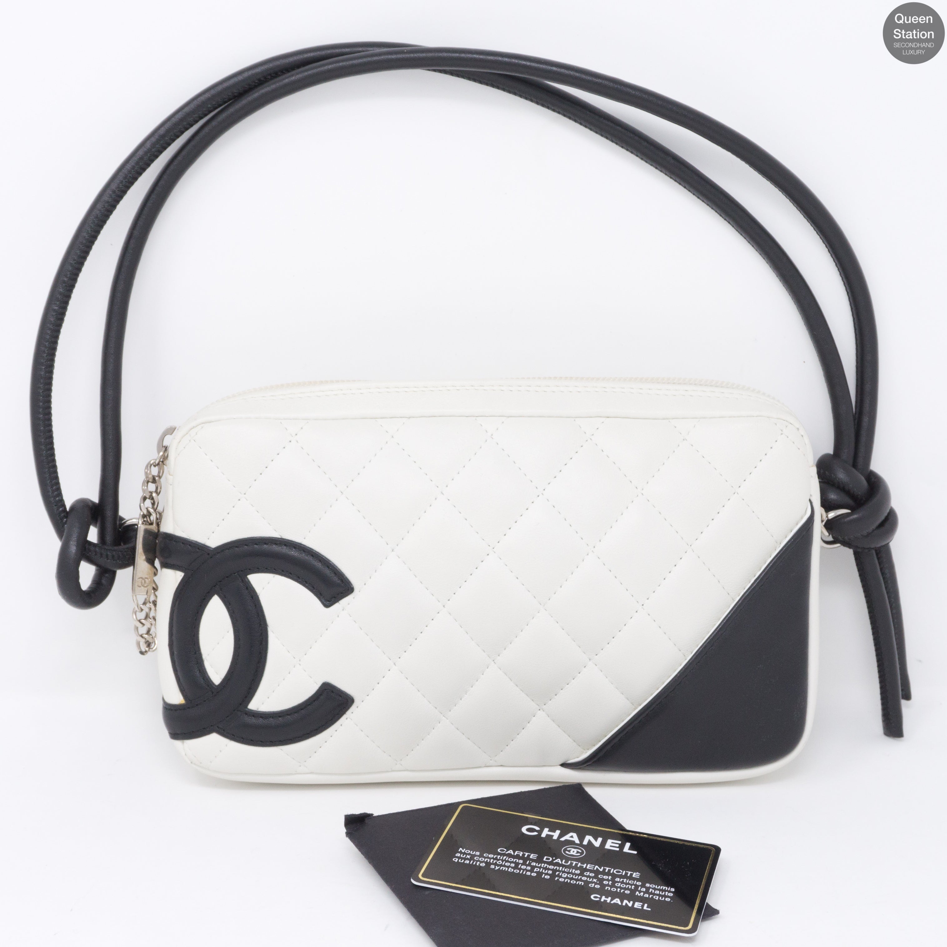 Cambon Shoulder Pochette Quilted Leather White