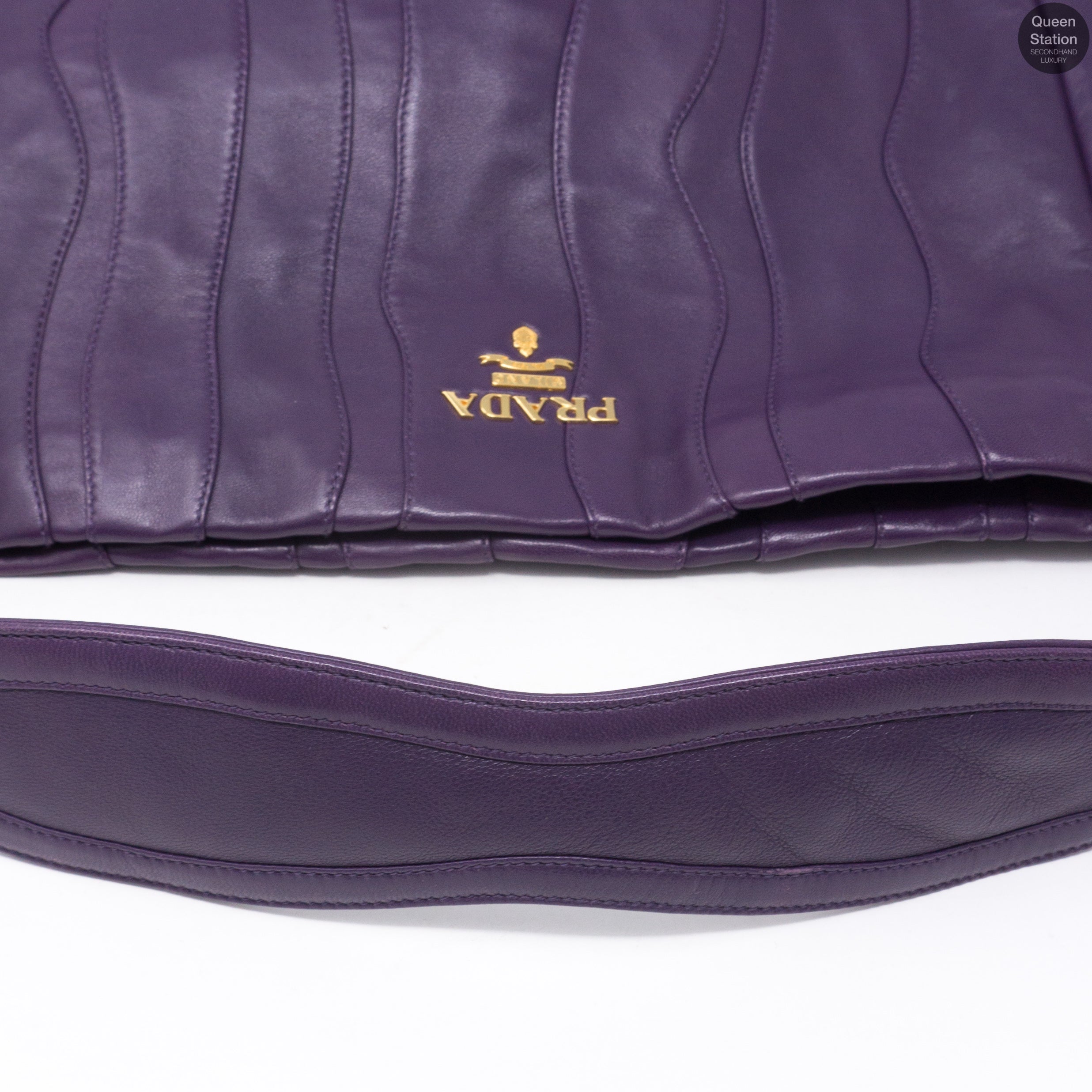 Viola Nappa Stripes Shoulder Bag