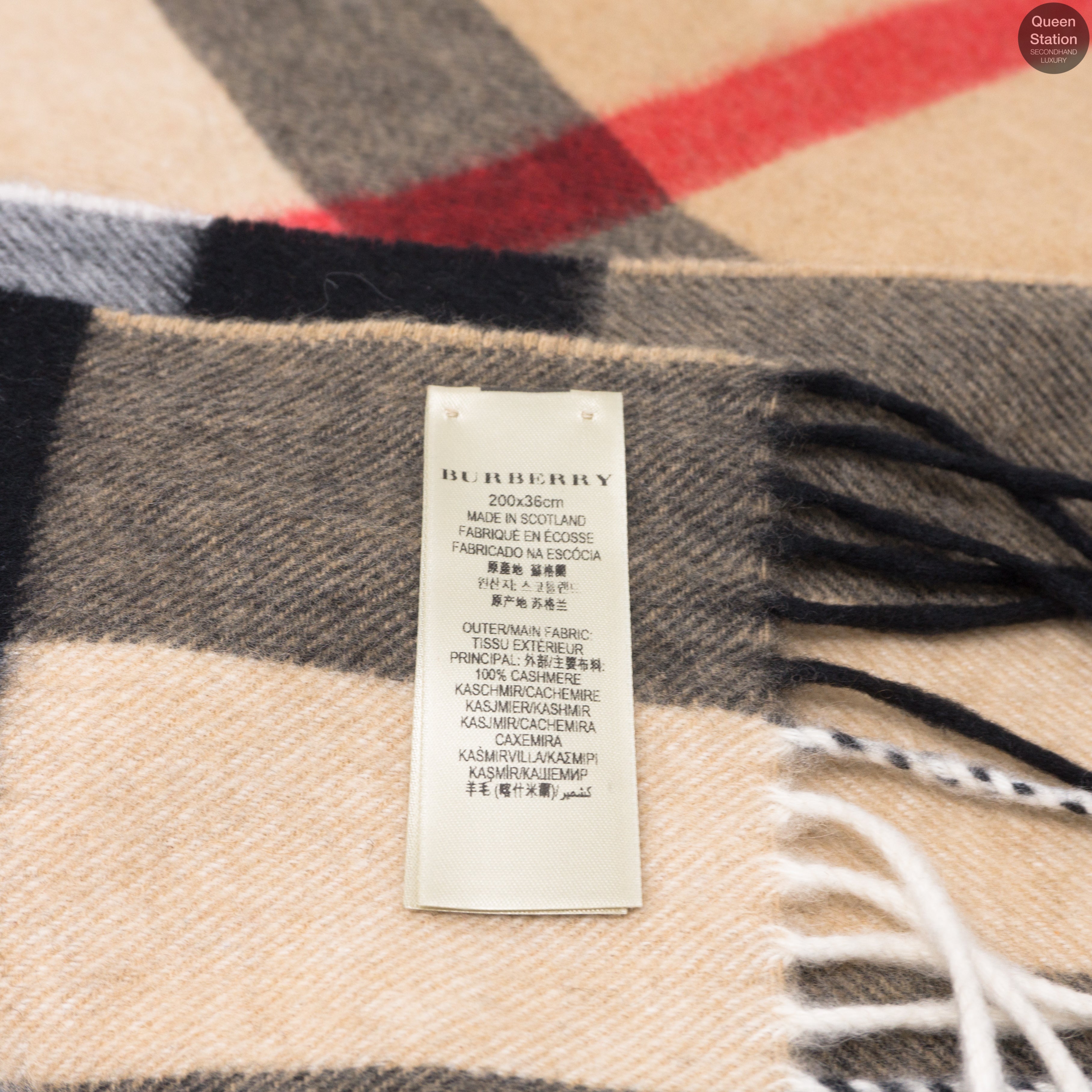 Large Classic Cashmere Scarf In Check