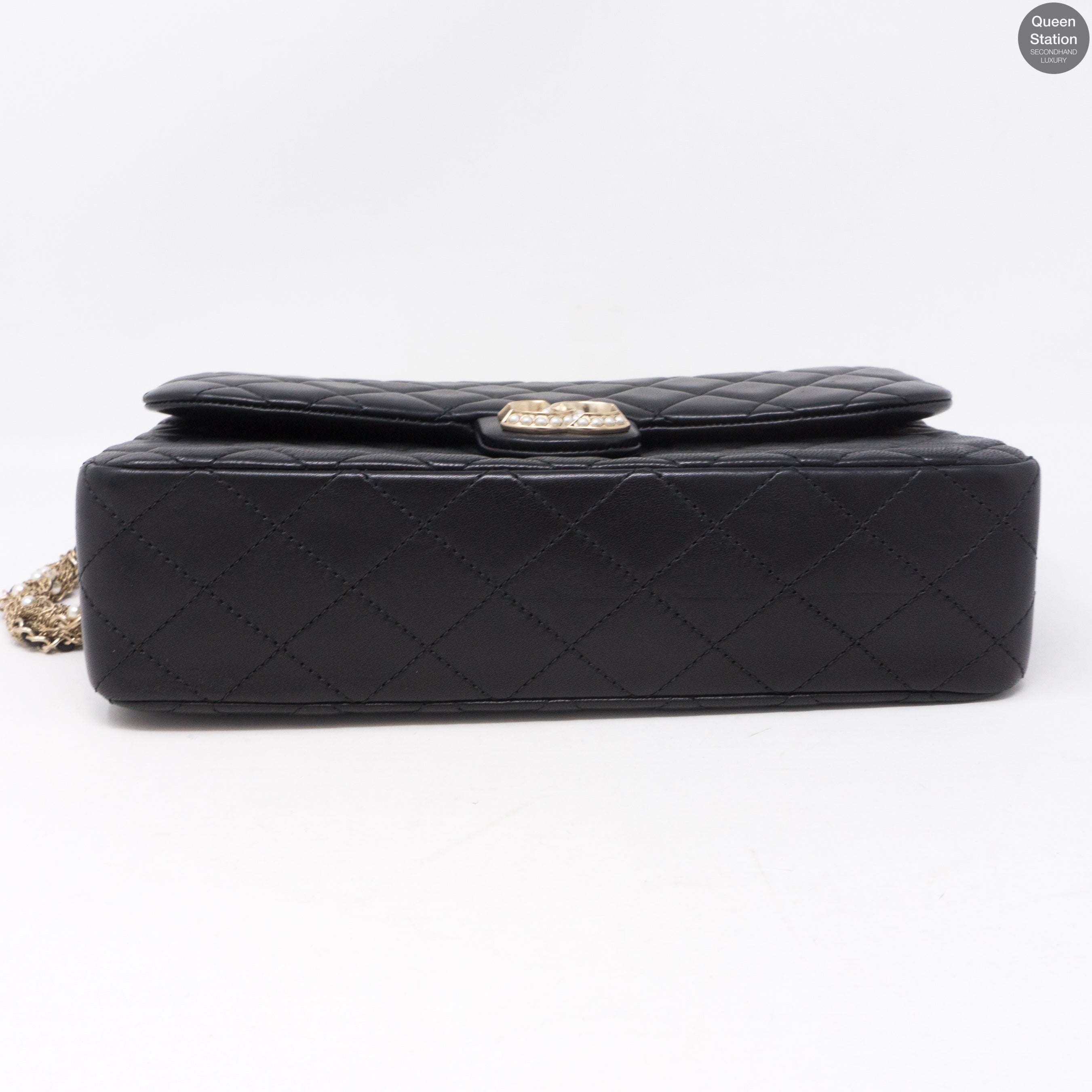 Westminster Pearl Black Leather Tangled Chain Bag