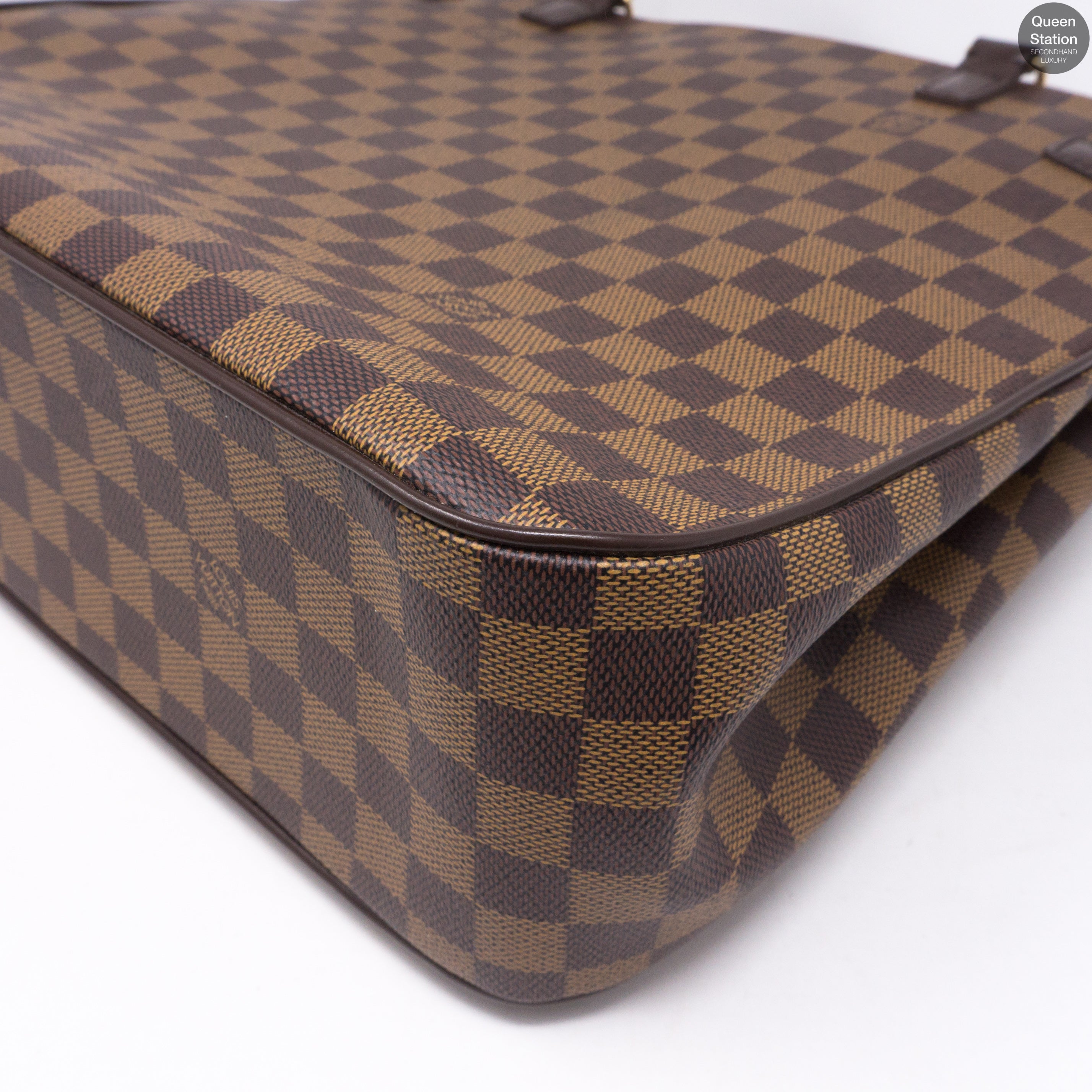 Uzes Damier Ebene