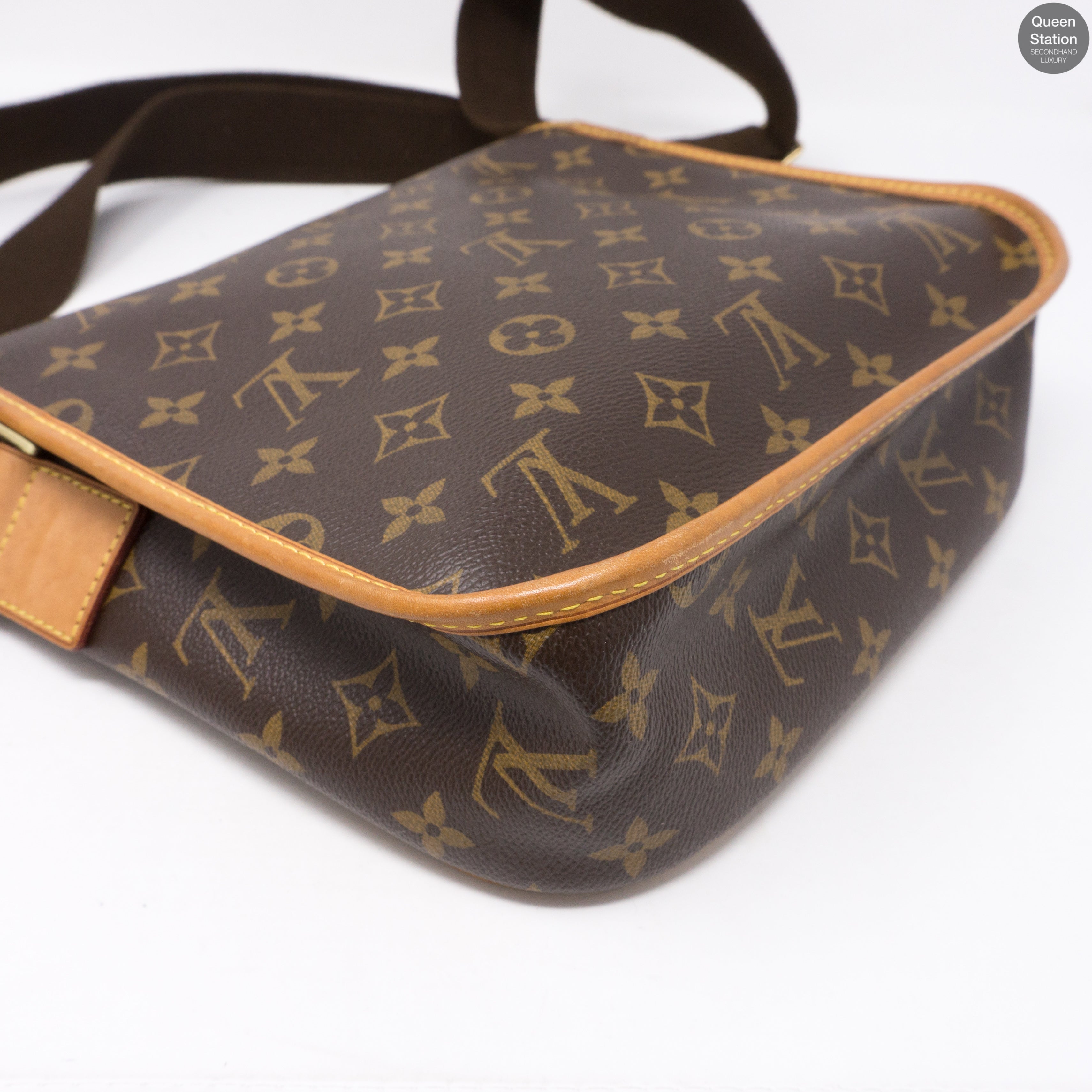 Messenger PM Bosphore Monogram