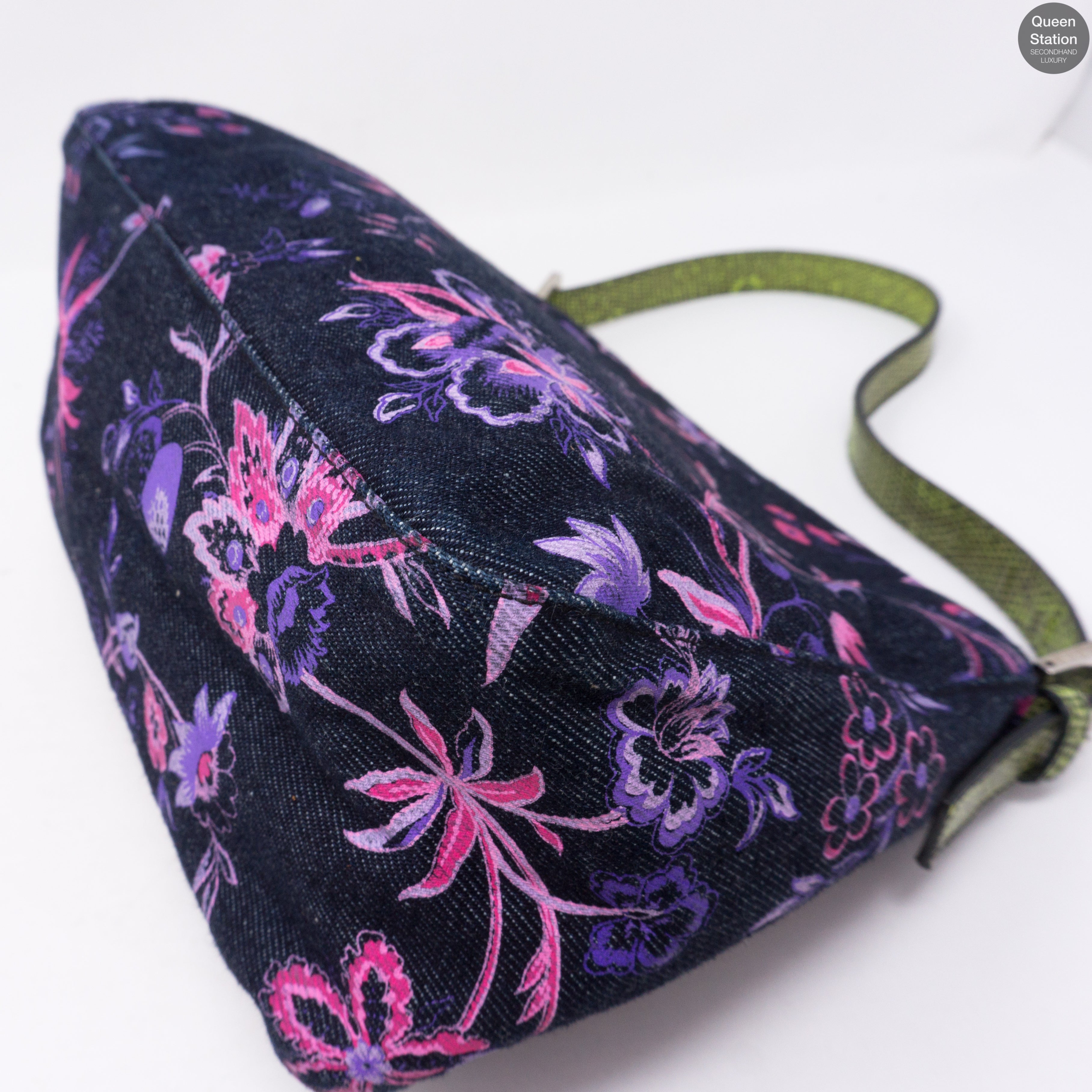 Zucca Mama Denim Embroidery Lizard Handle