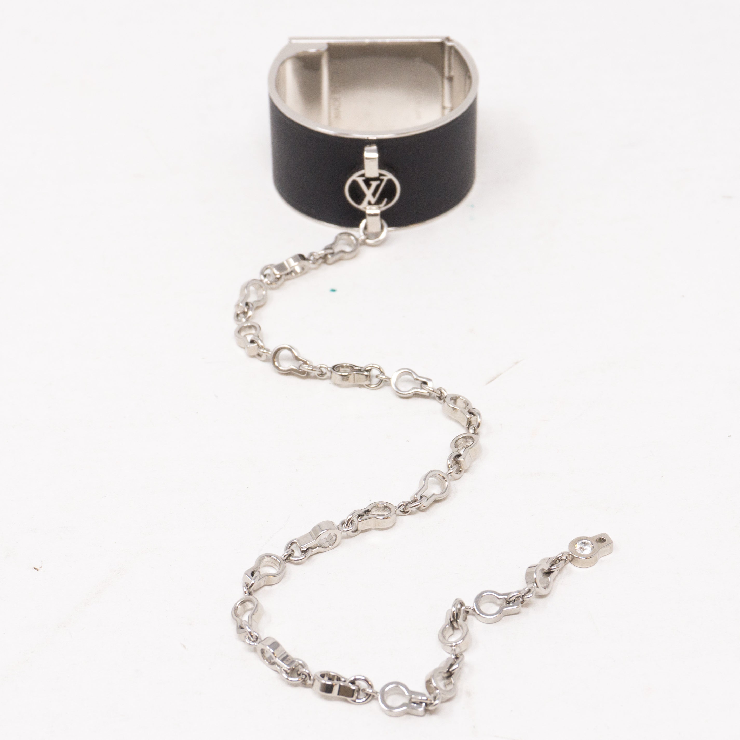 Black Silver Scarf Ring