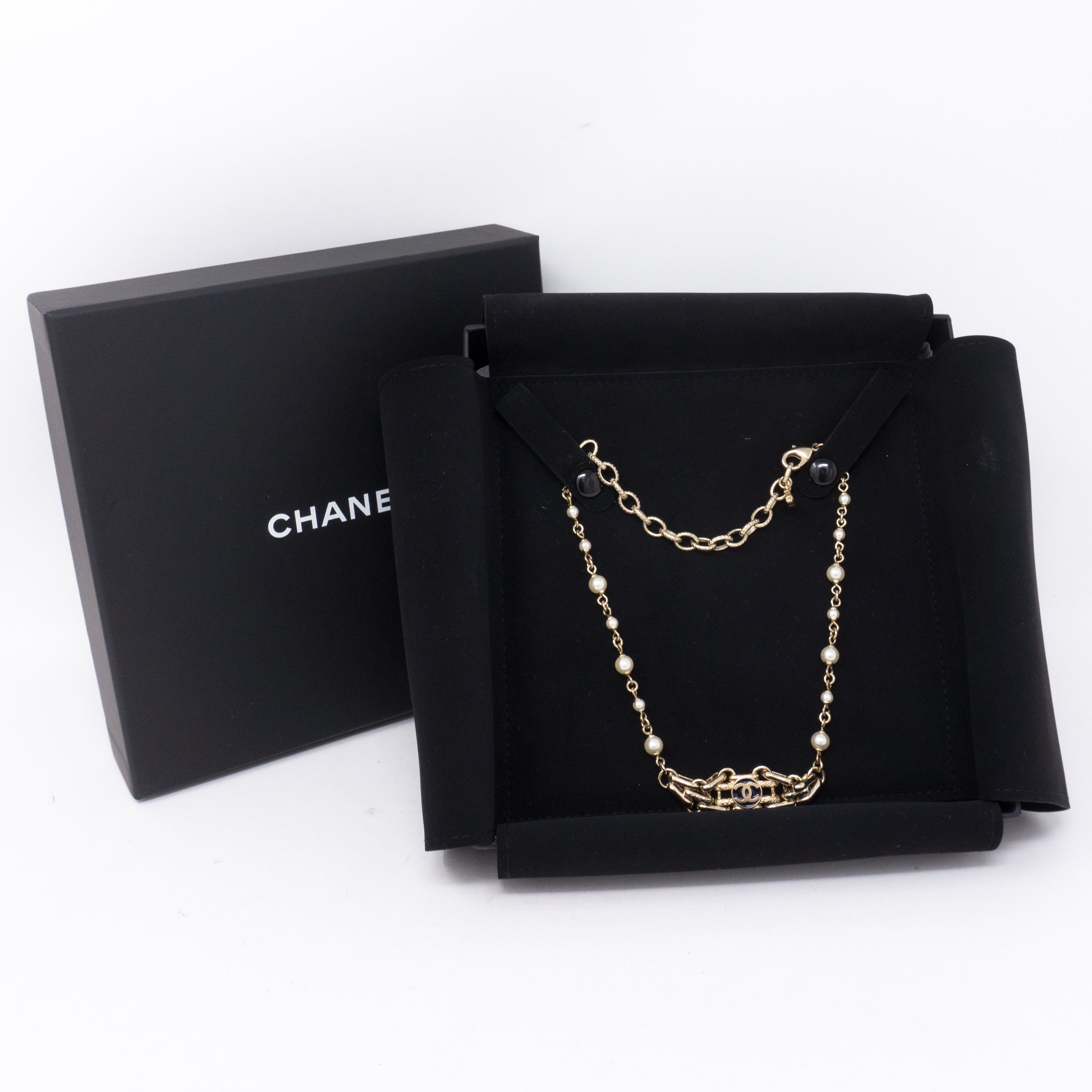 Pearl Chain Choker Necklace