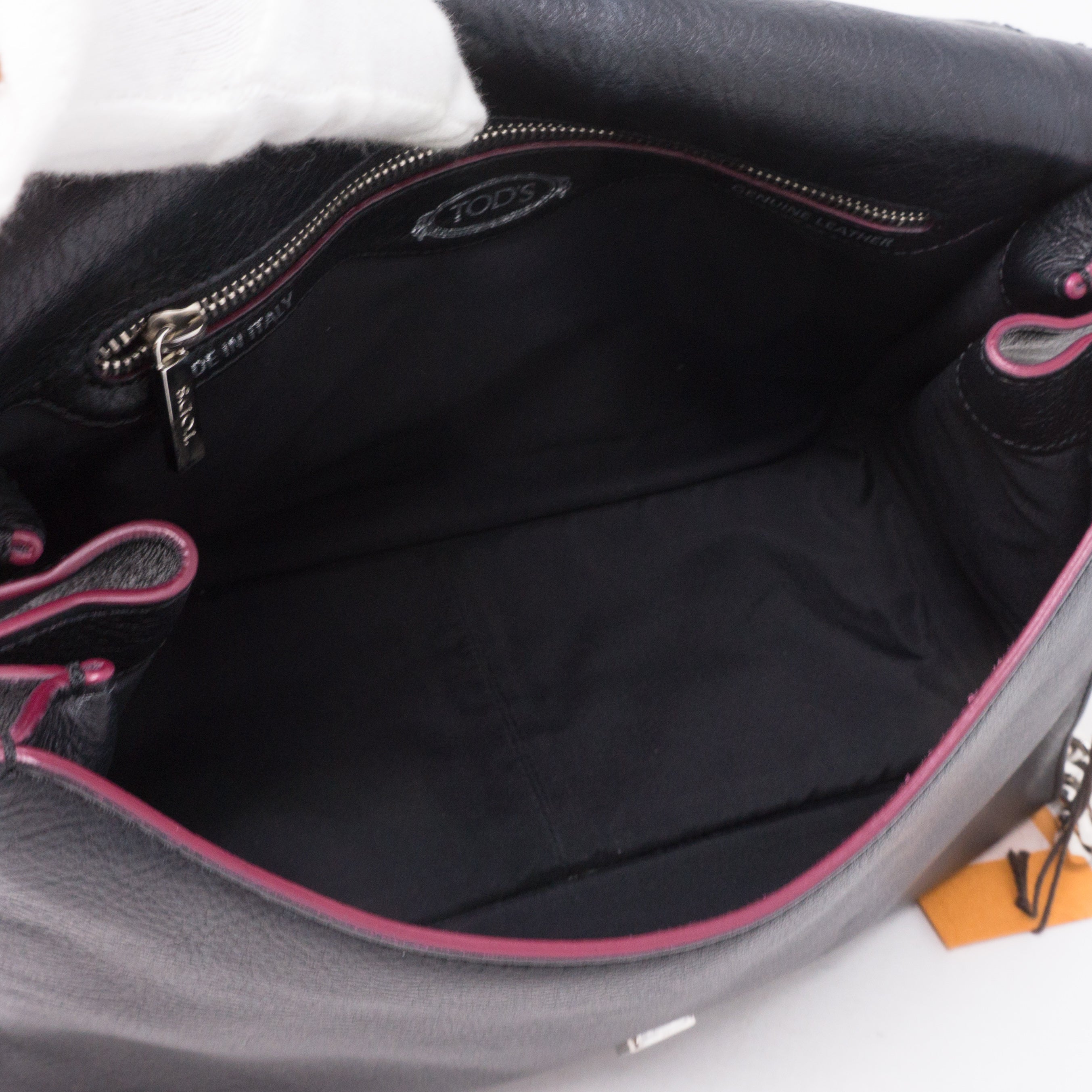 Double T Amu Messenger Bag Black
