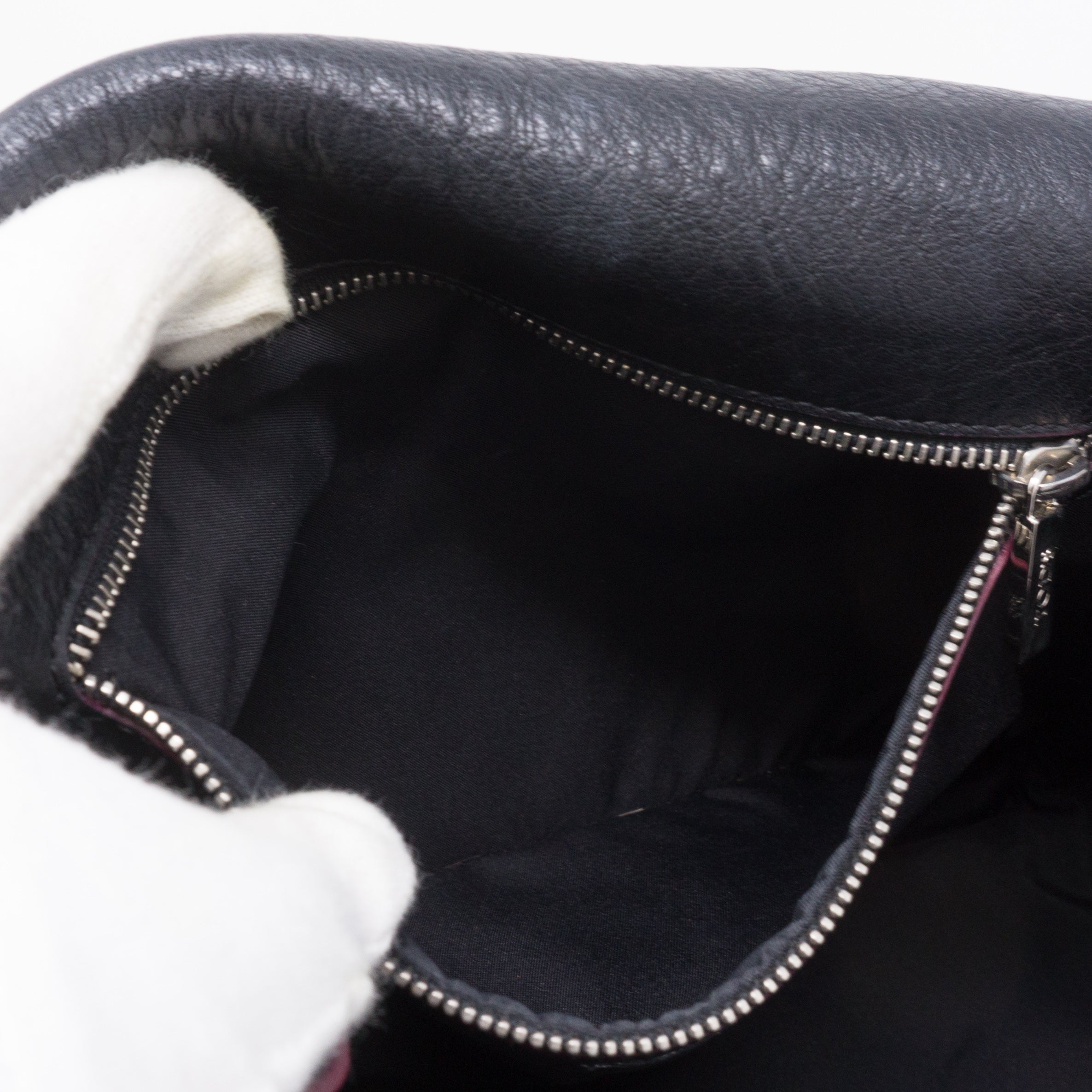 Double T Amu Messenger Bag Black