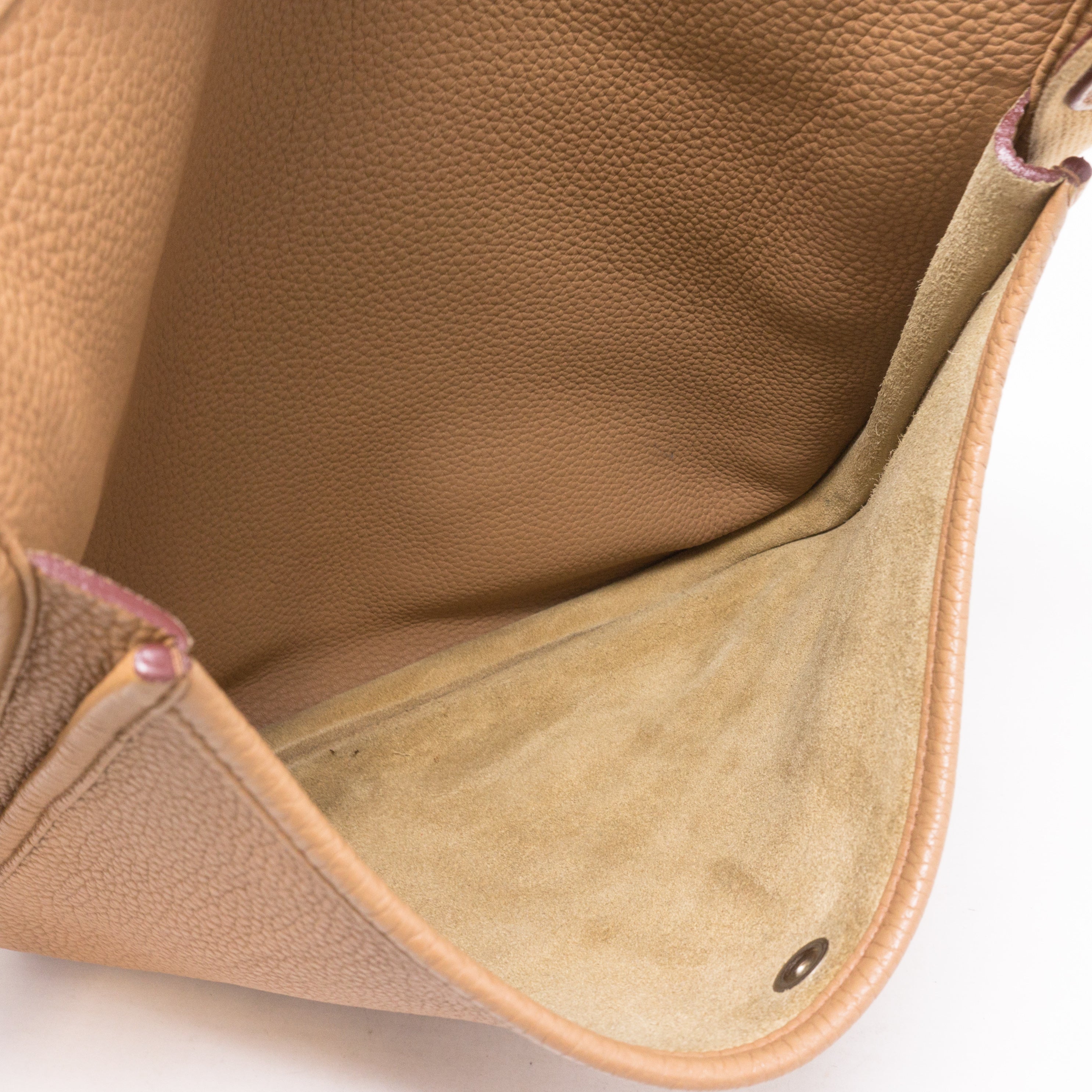 Evelyne III Beige