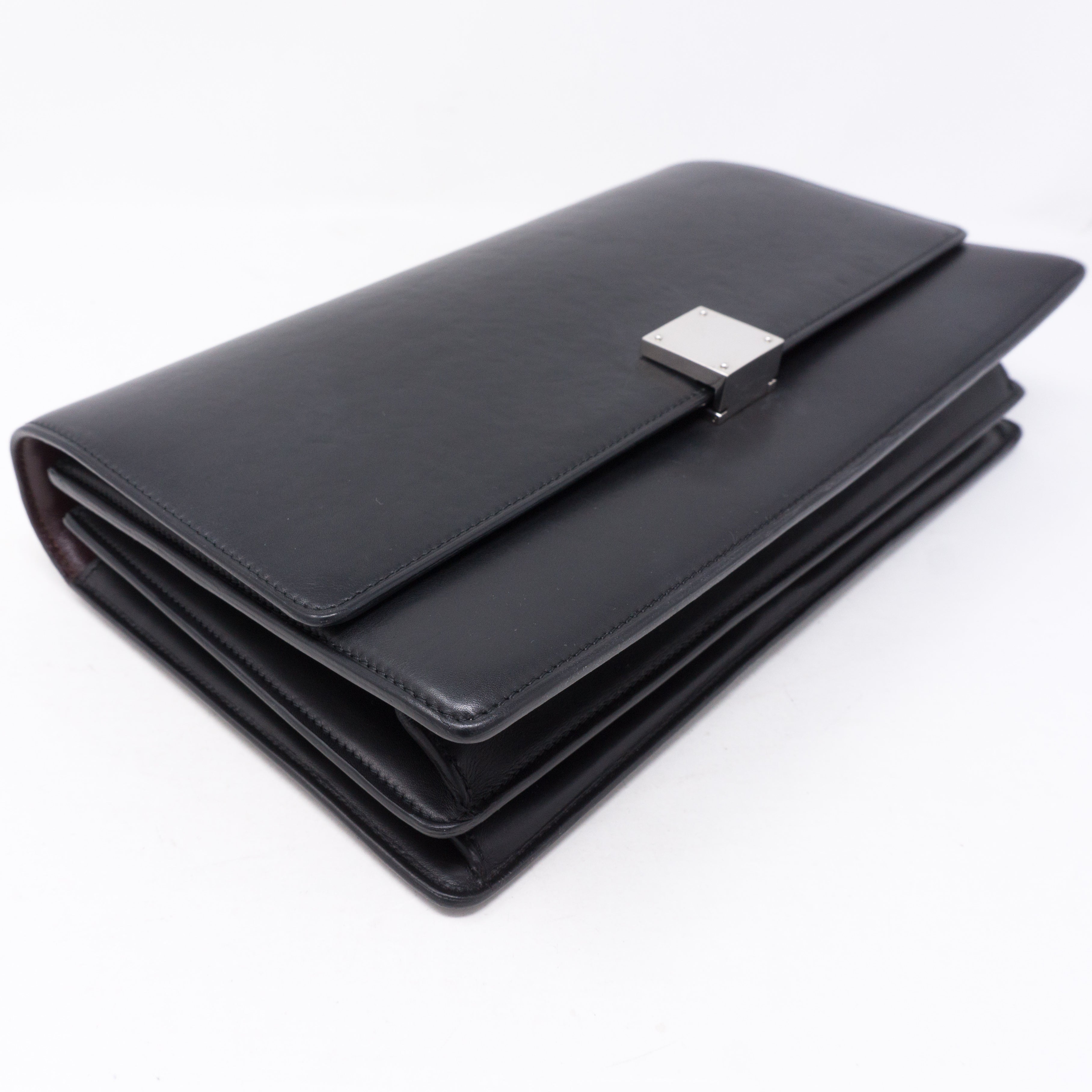 Medium Case Shoulder Bag Black Leather