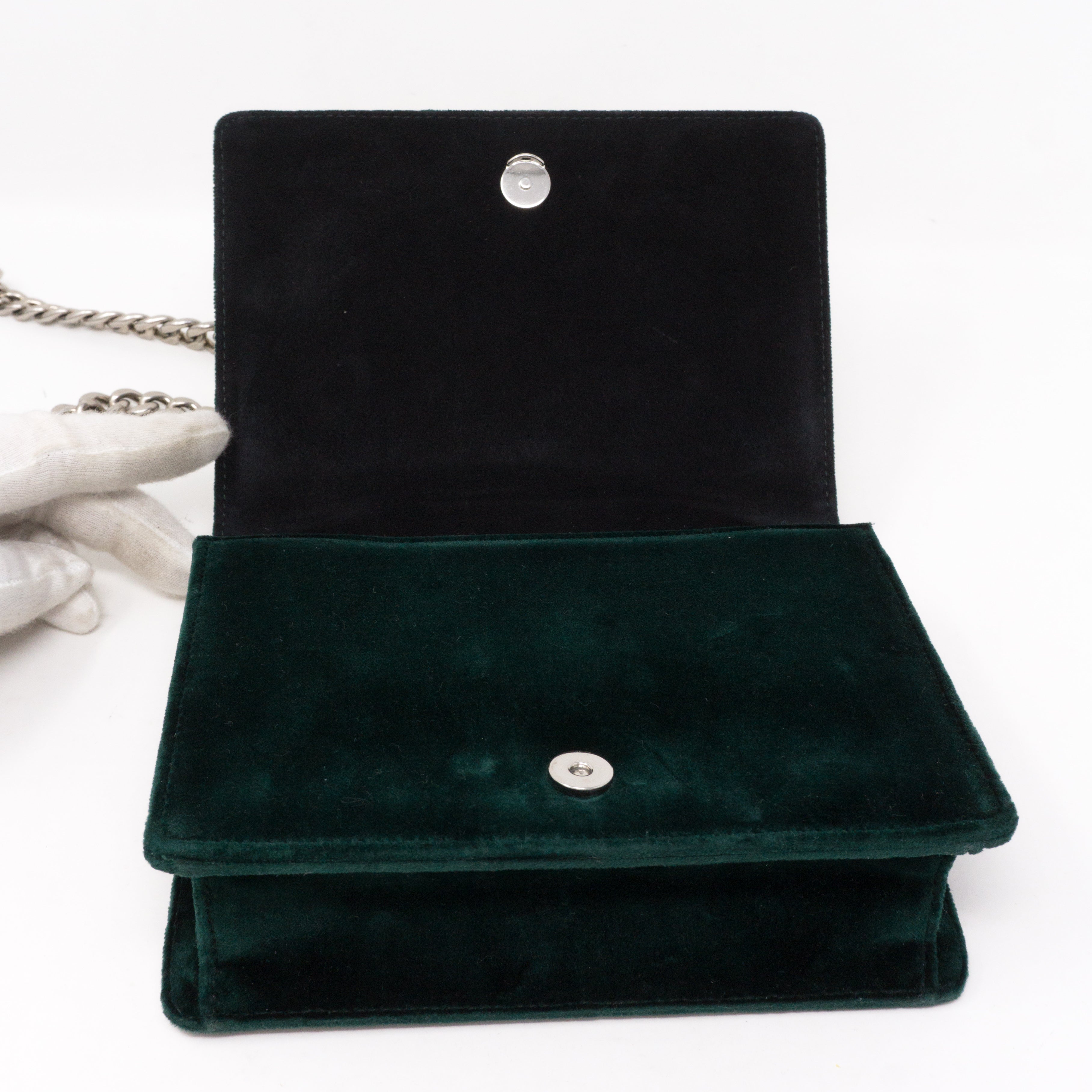 Cahier Small Lock Trunk Green Velvet