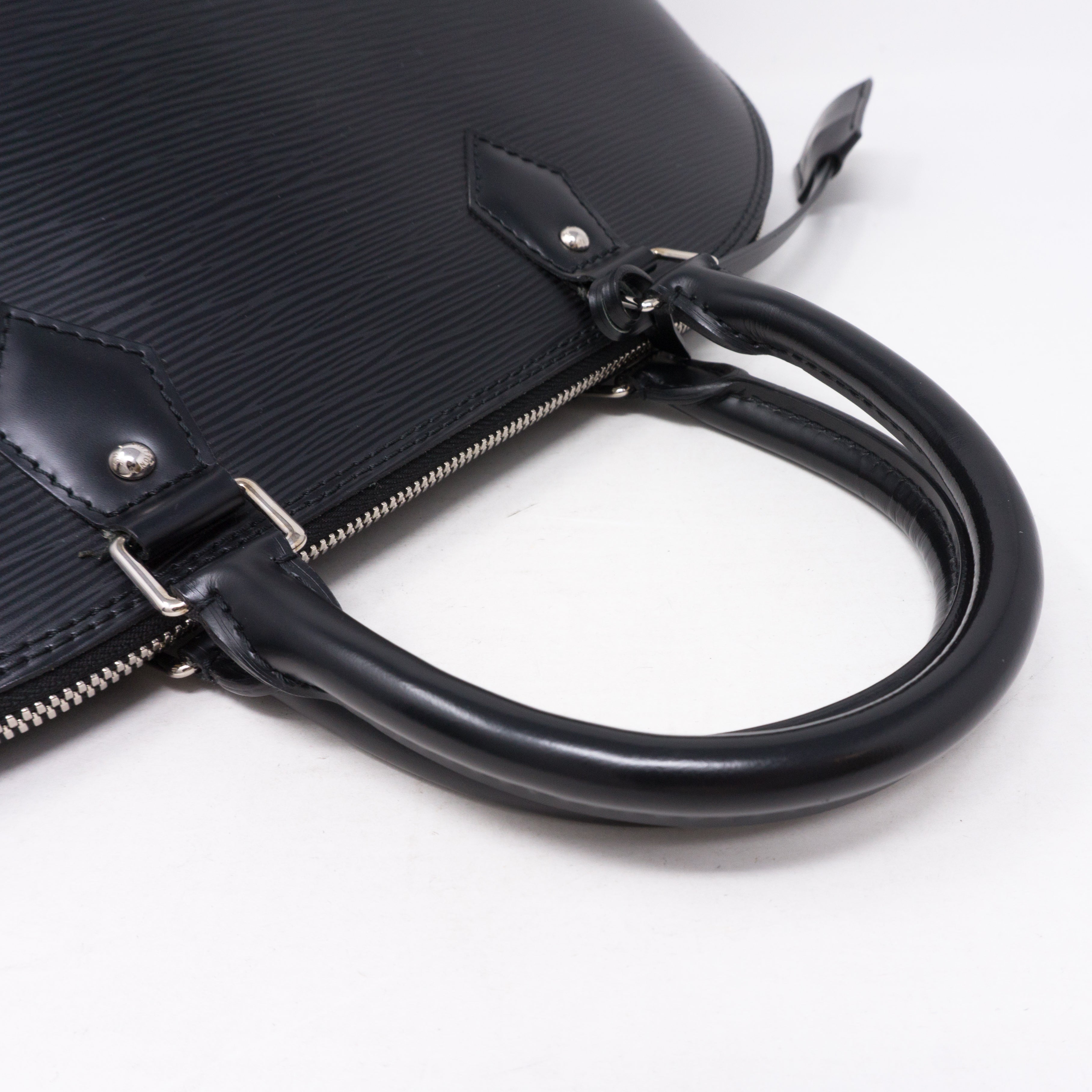 Alma GM Epi Leather Black