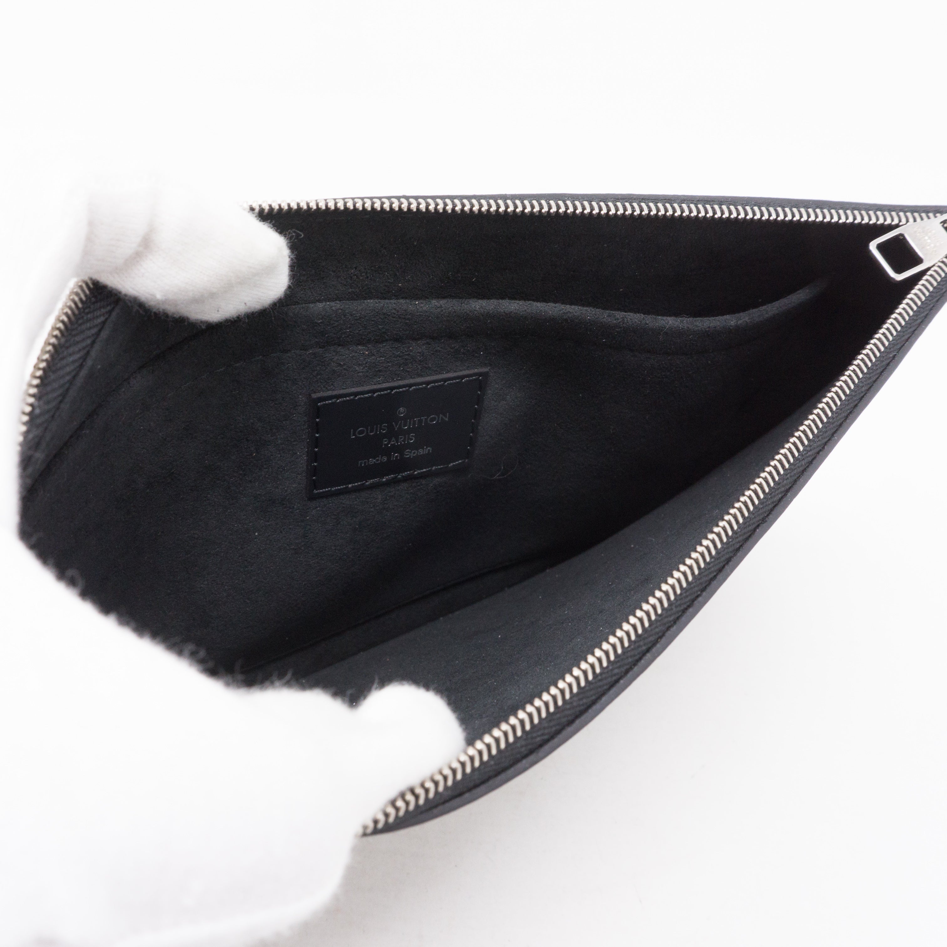 Neverfull Pochette Epi Leather Black