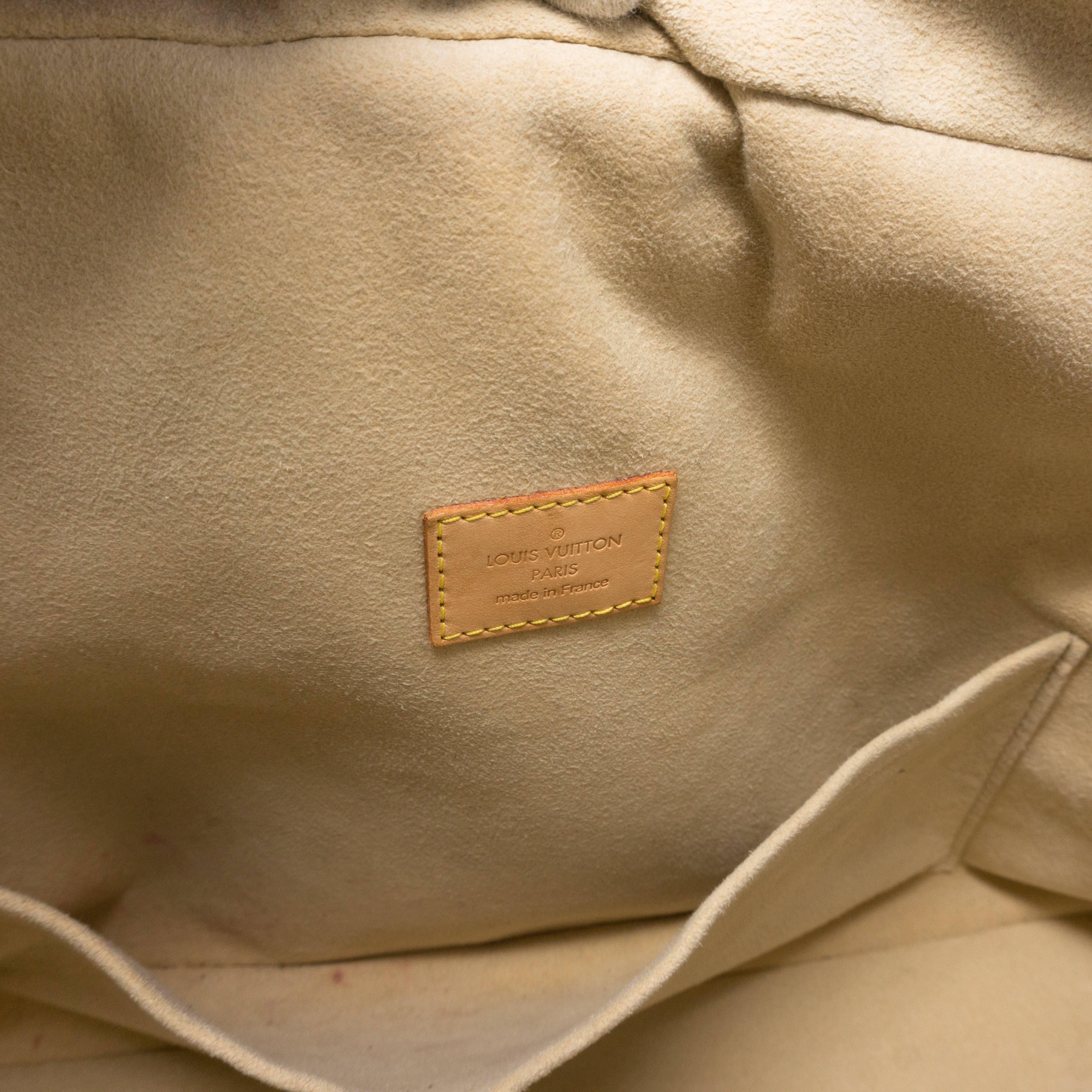 Manhattan GM Monogram