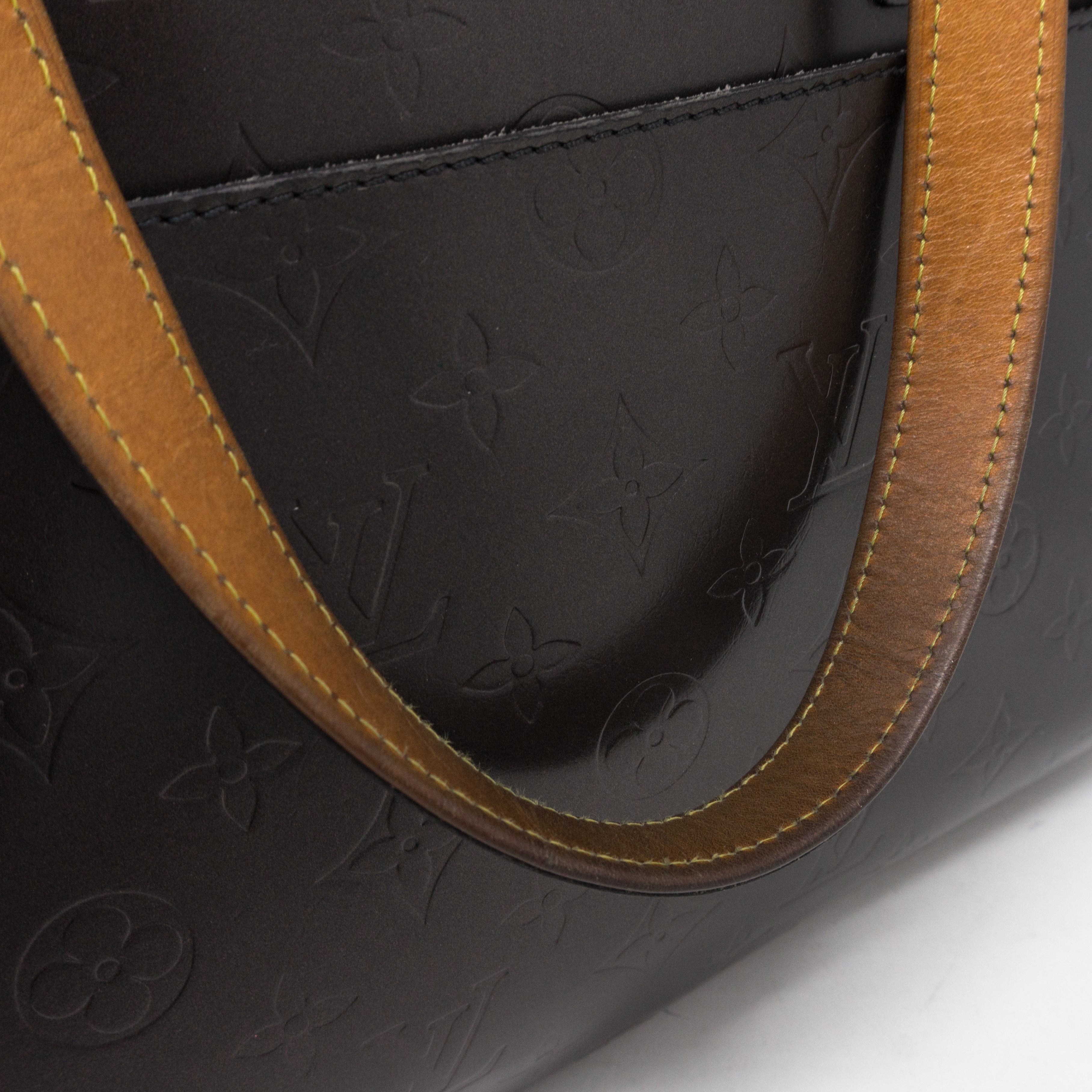 Mat Malden Monogram Vernis