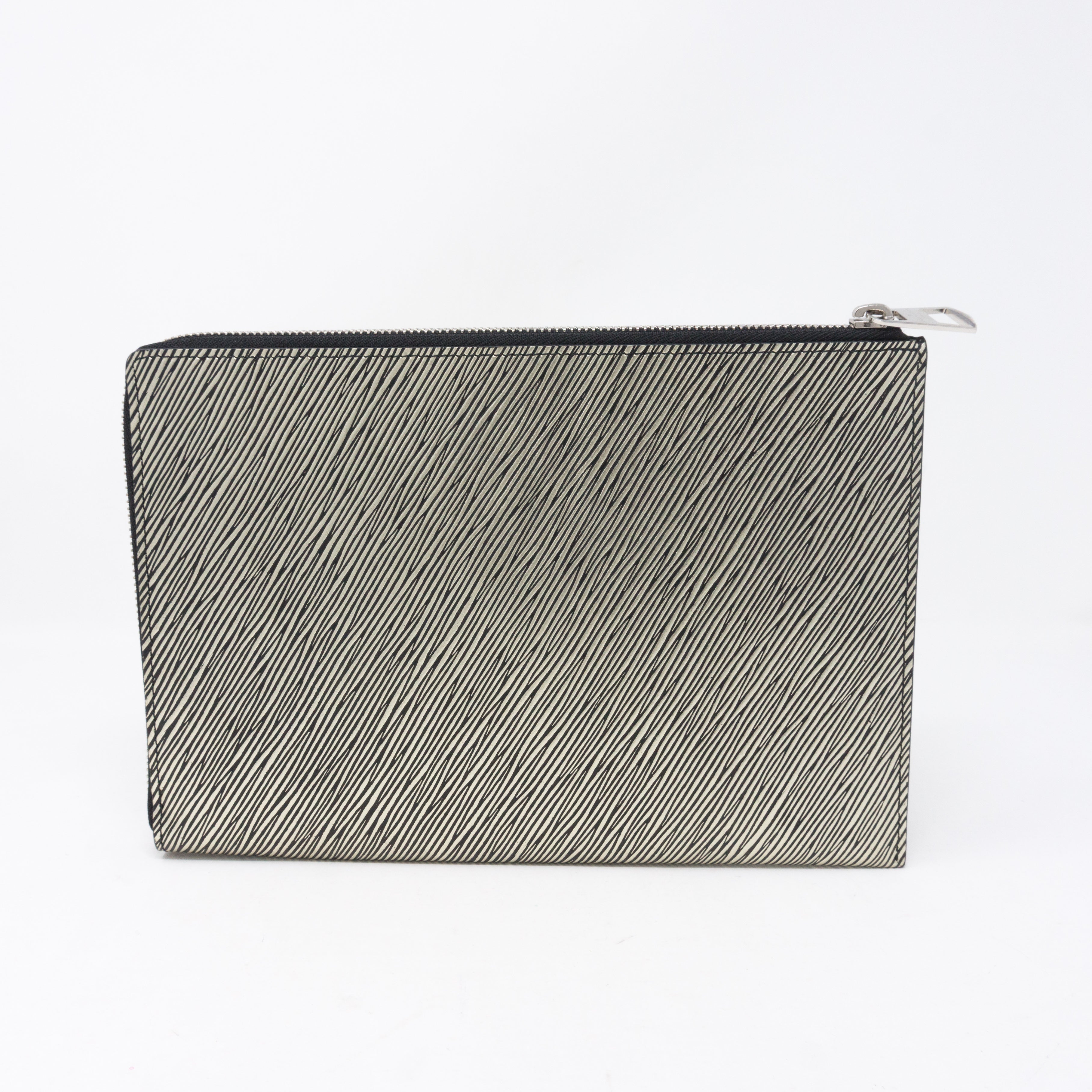 Essentials V Pochette Platine Epi Leather
