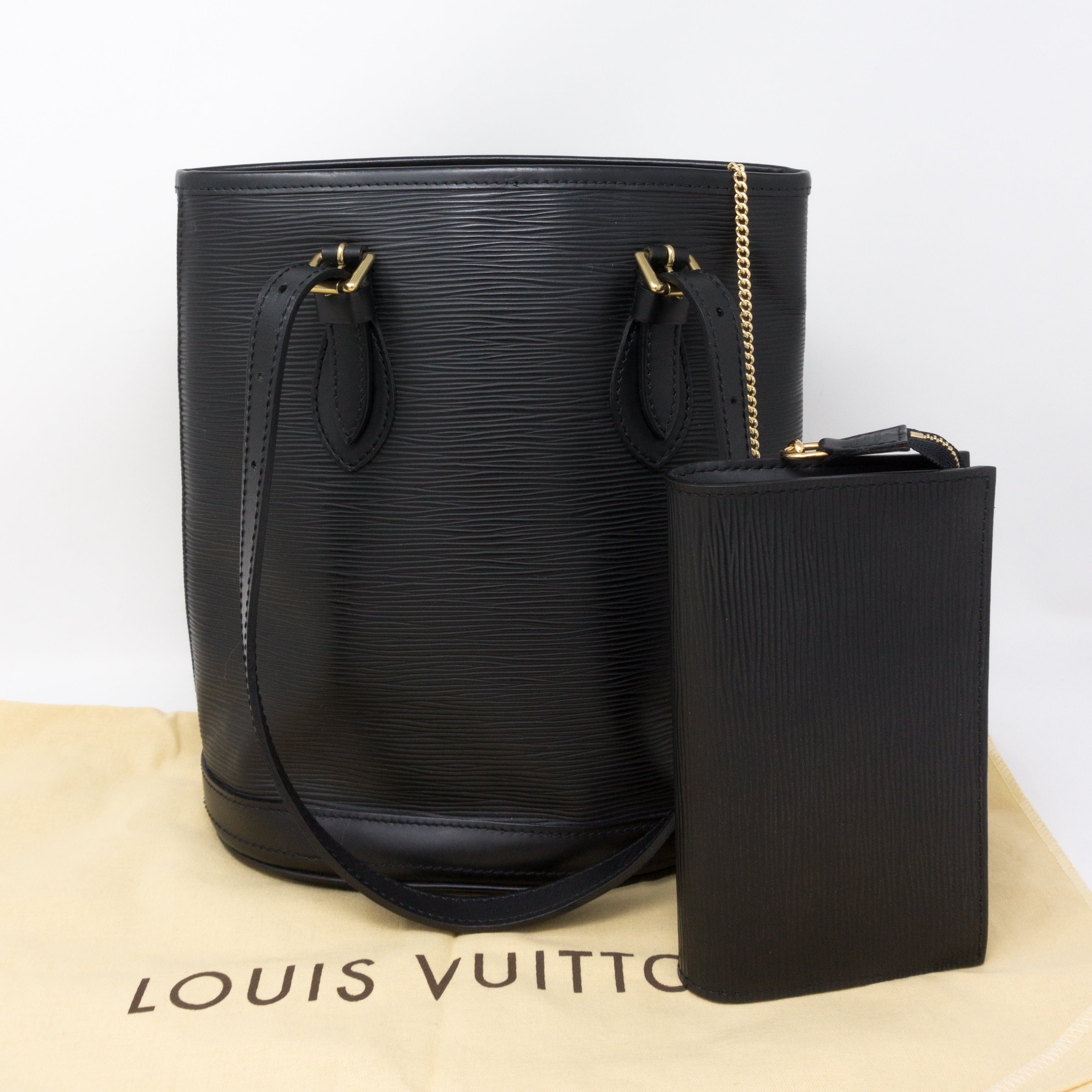 Petit Bucket Black Epi Leather with Pochette