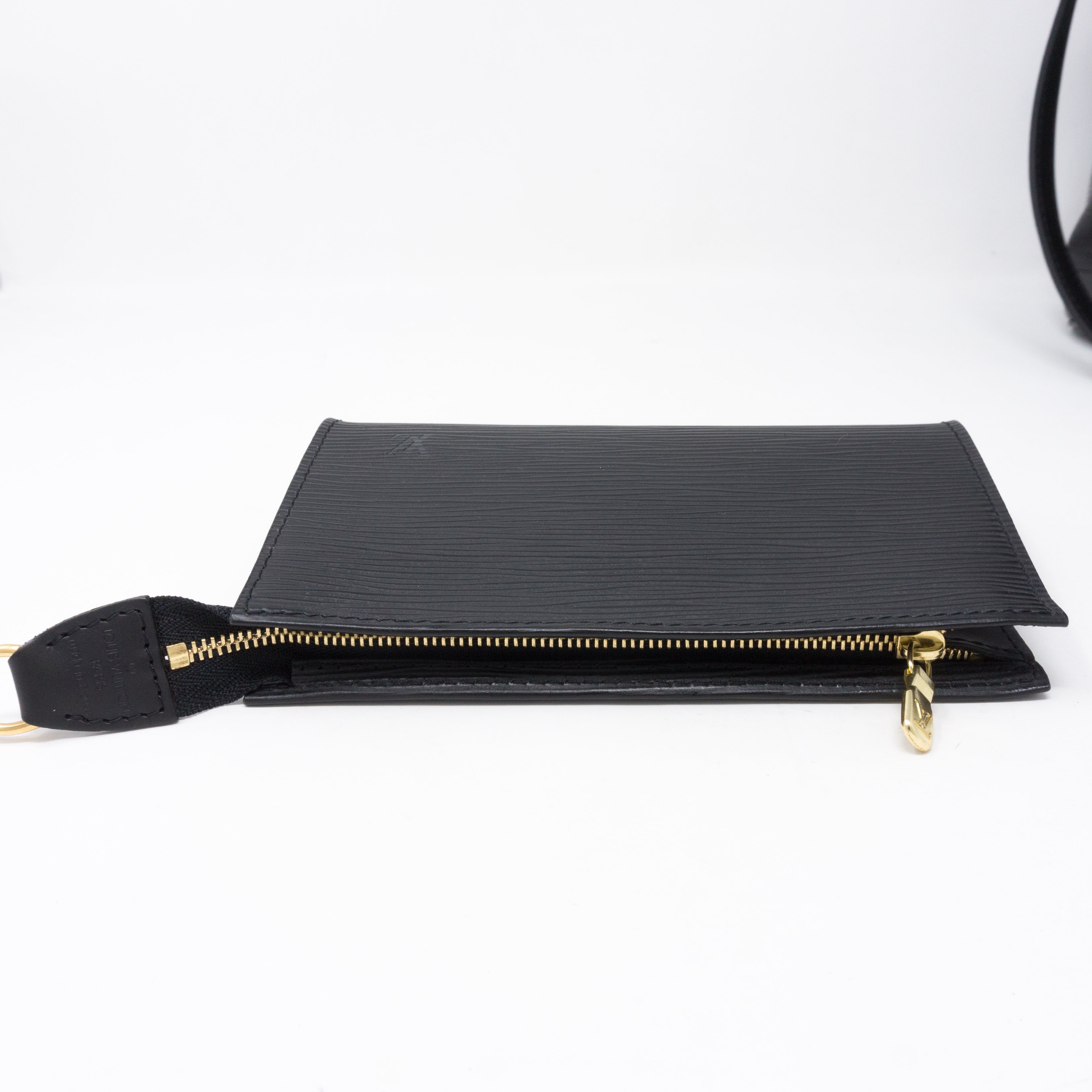 Petit Bucket Black Epi Leather with Pochette