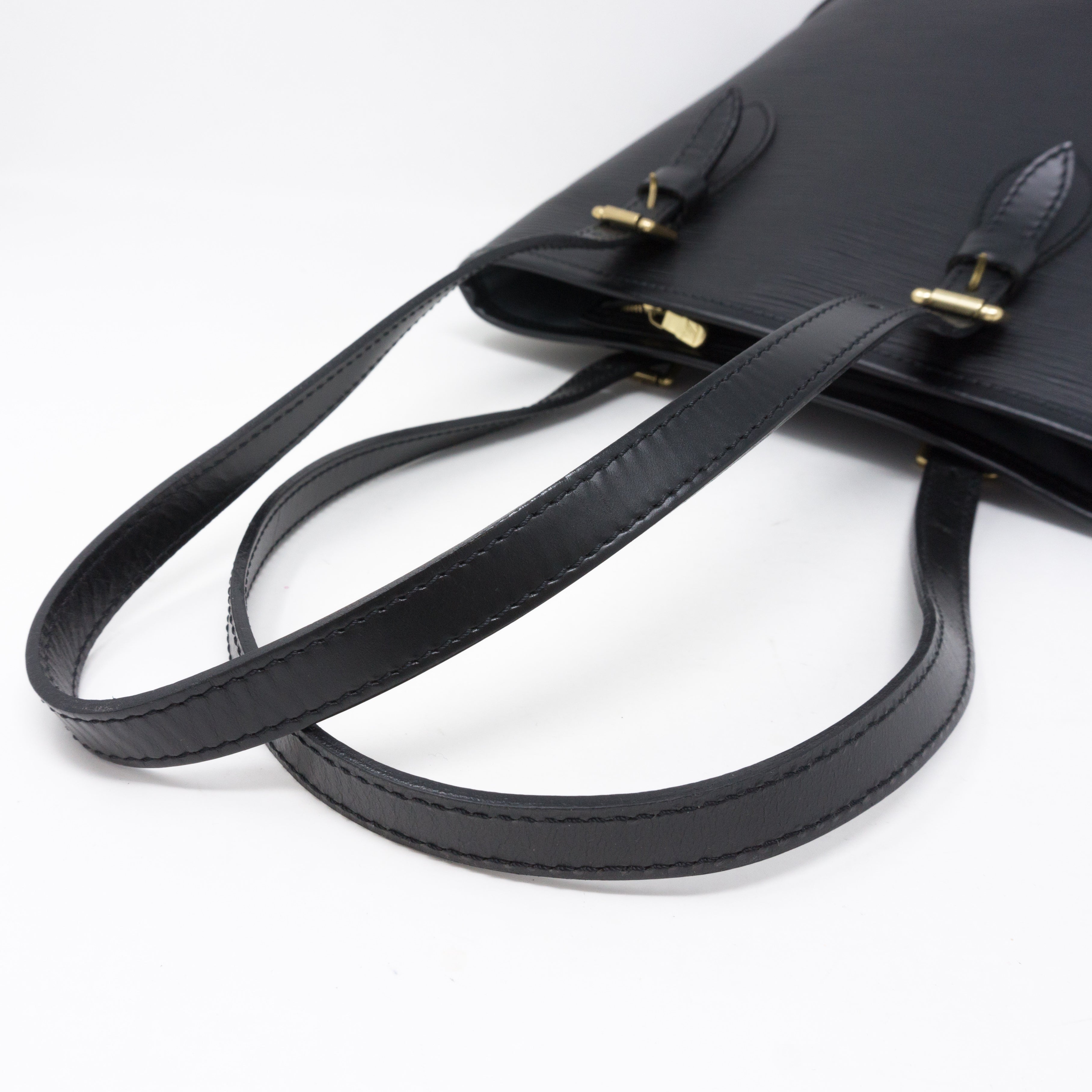 Petit Bucket Black Epi Leather with Pochette