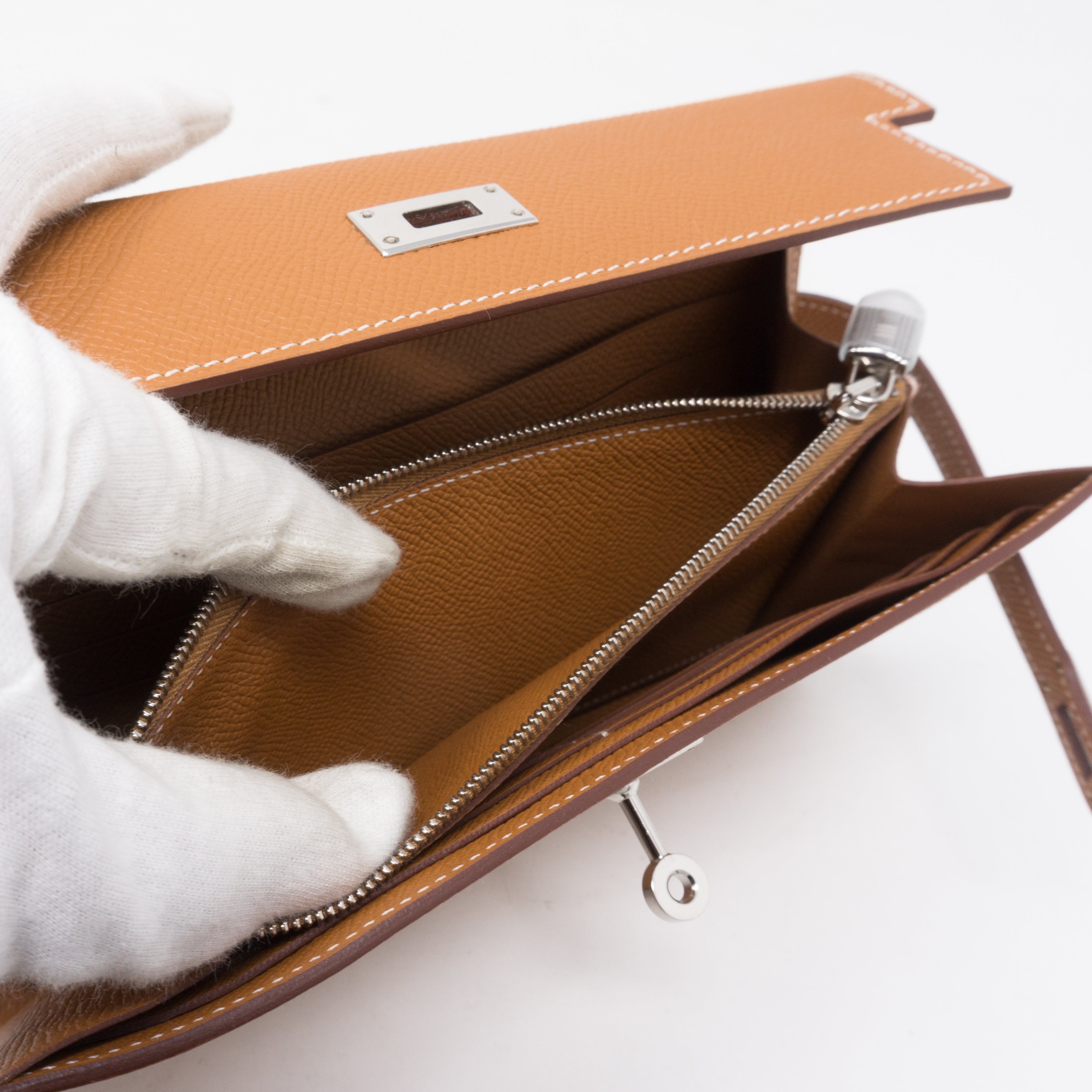Classic Kelly Wallet Gold Leather
