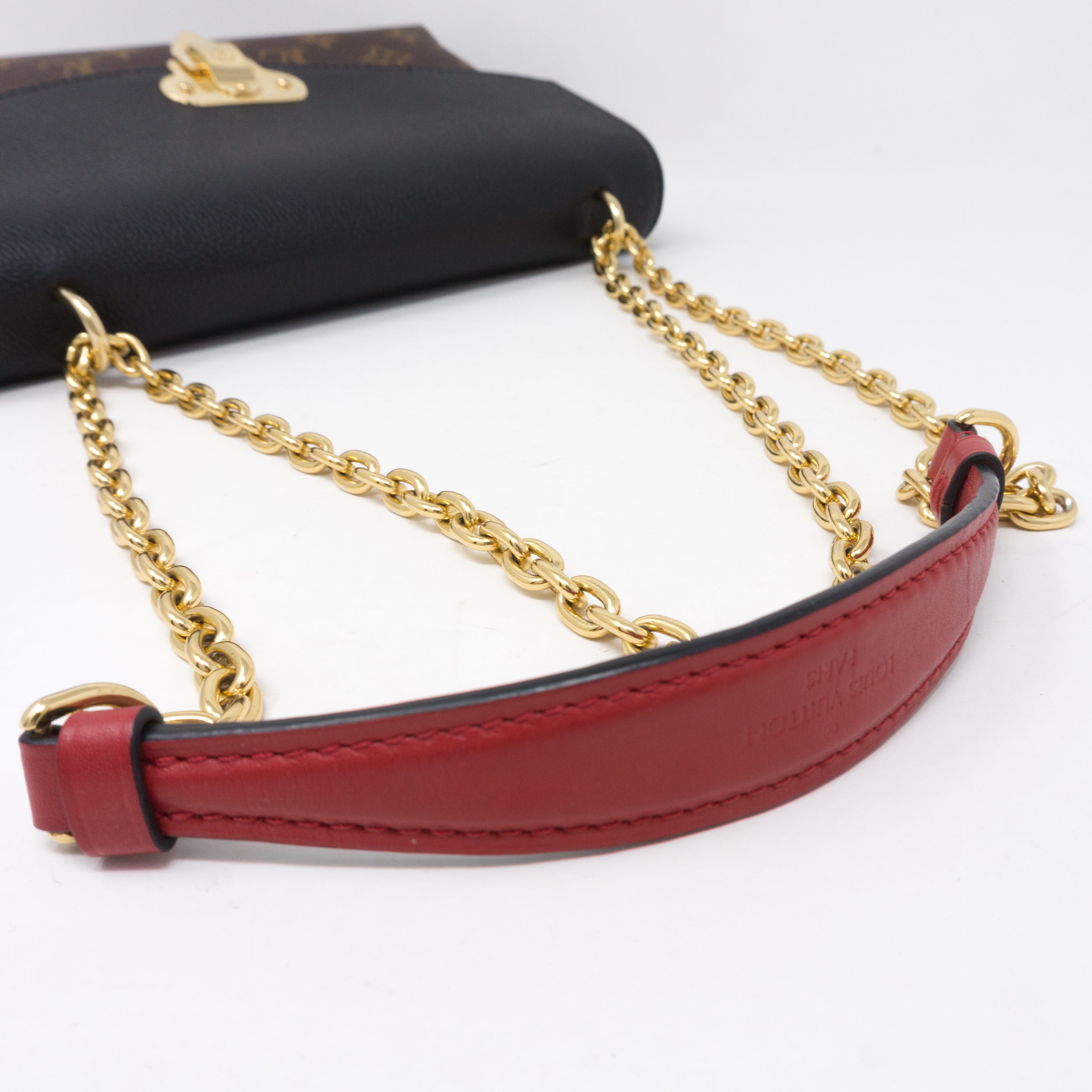 Saint Placide Monogram Black
