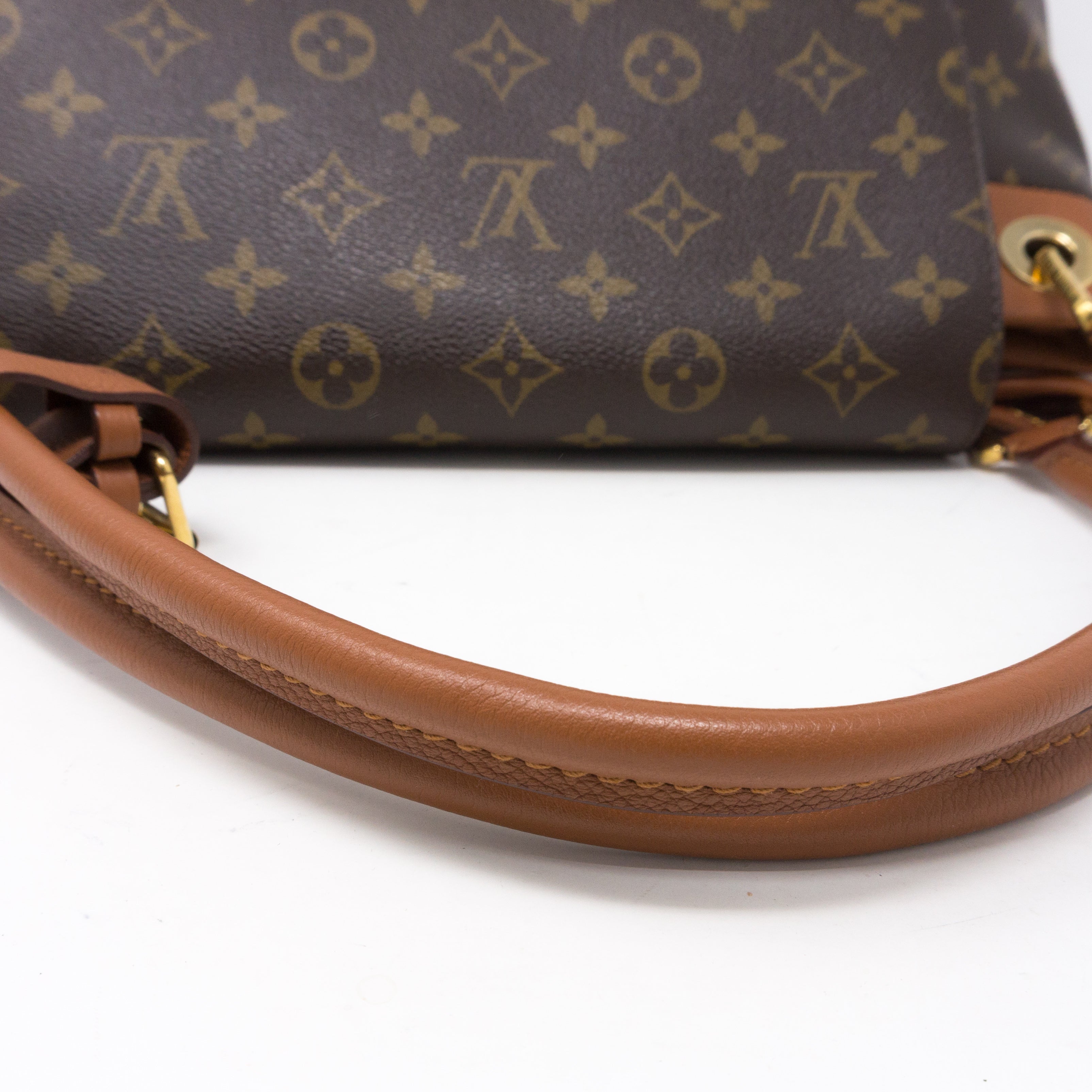 Olympe MM Monogram