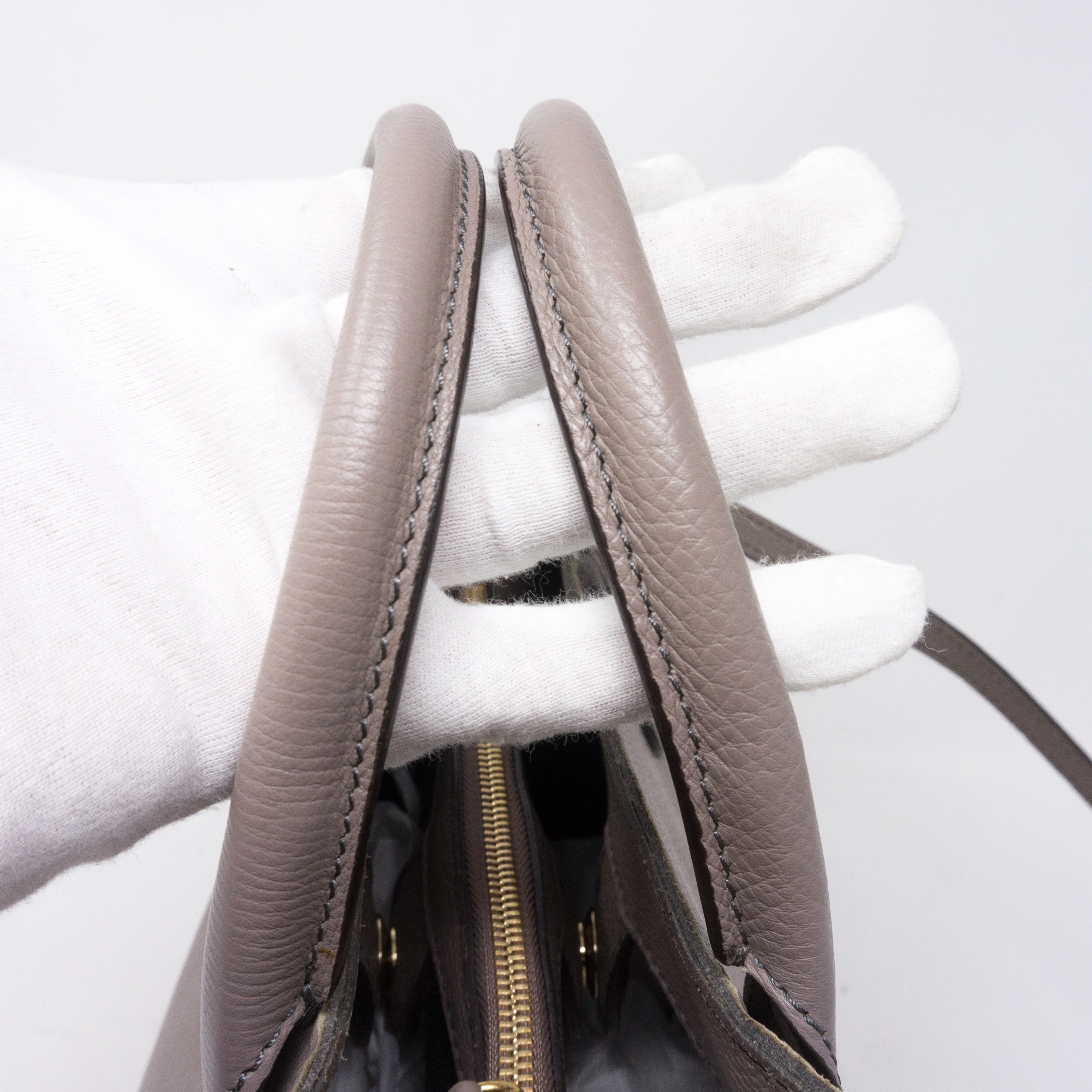 Medium Banner House Check Gray Leather