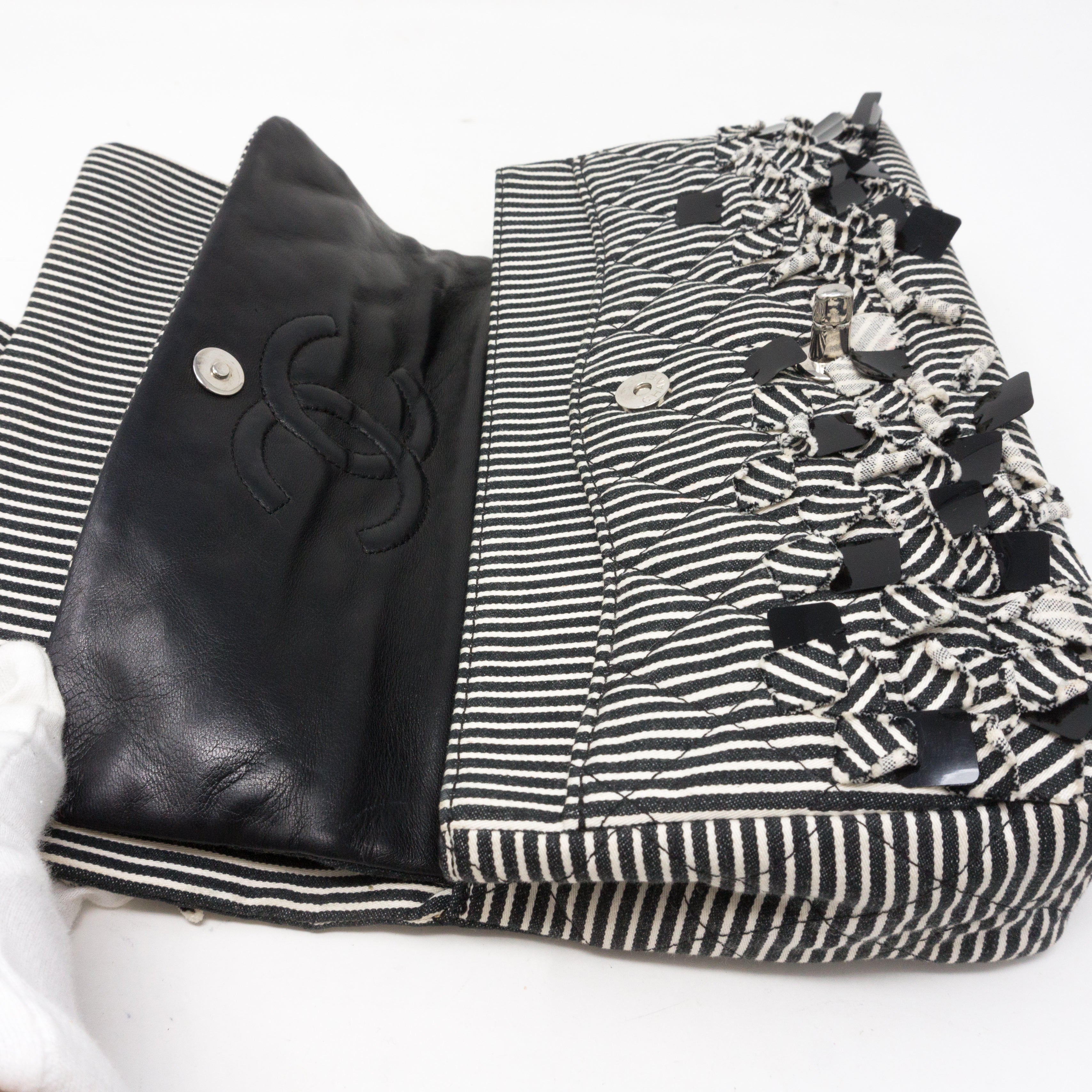 Classic Double Flap Medium Quilted Fabric