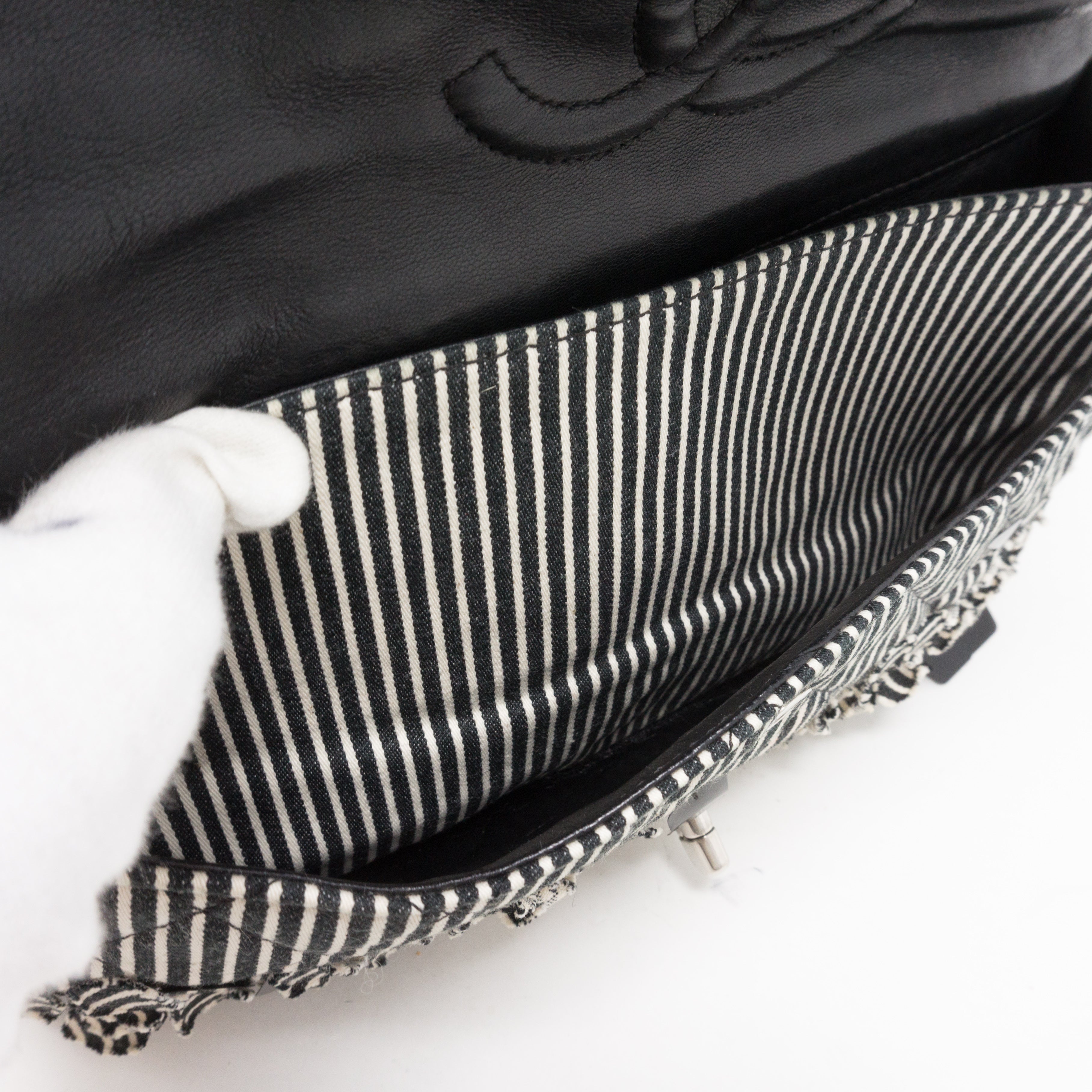 Classic Double Flap Medium Quilted Fabric