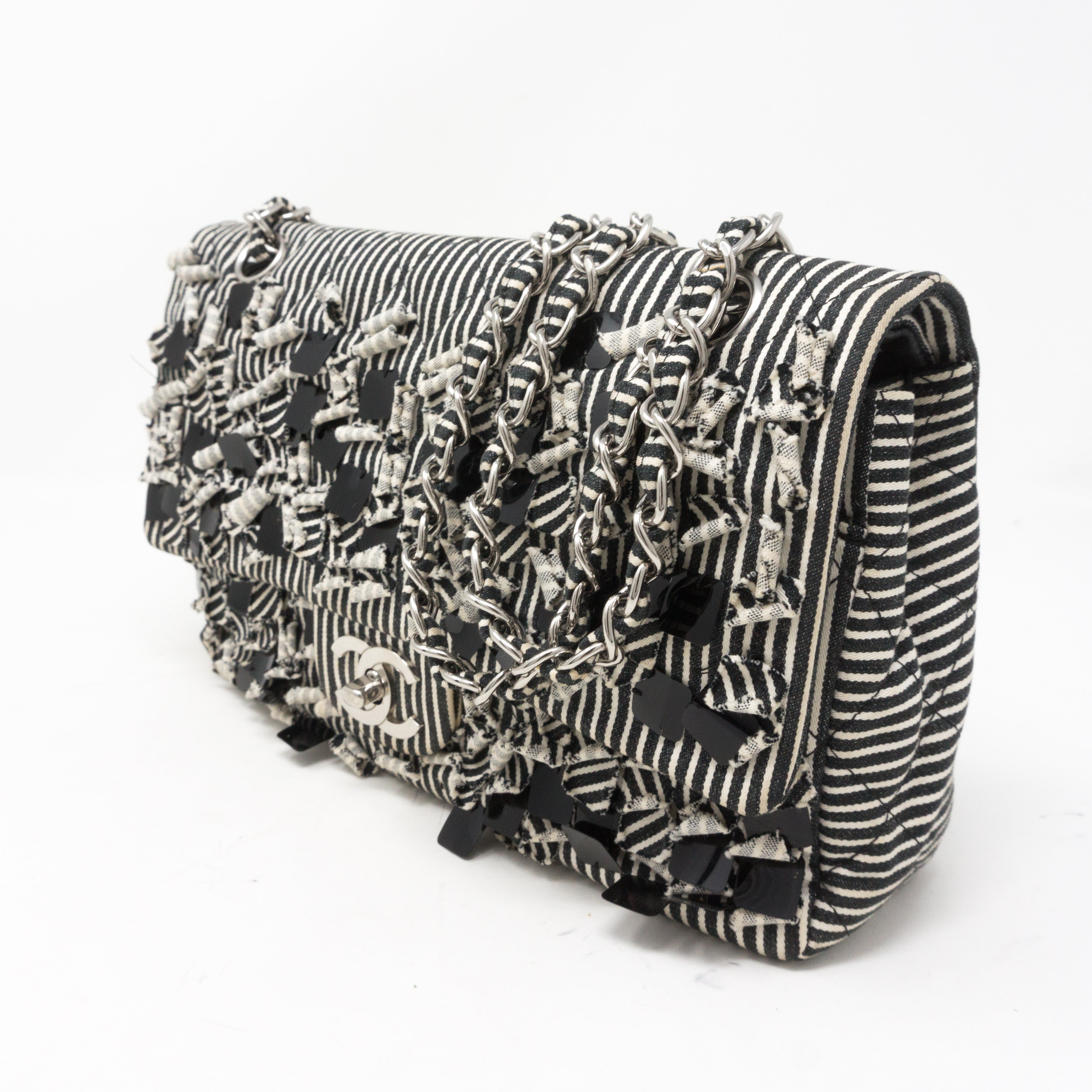 Classic Double Flap Medium Quilted Fabric