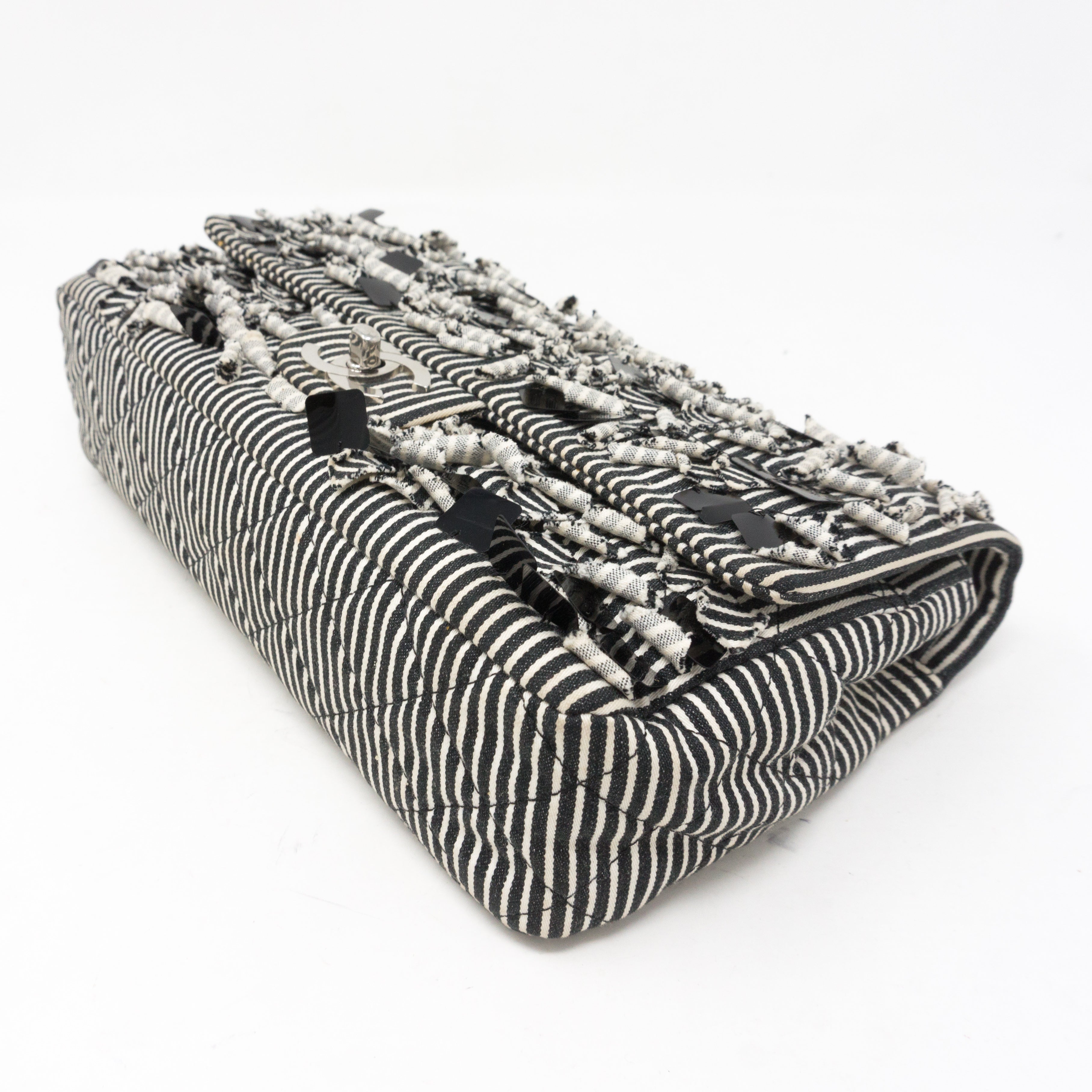 Classic Double Flap Medium Quilted Fabric