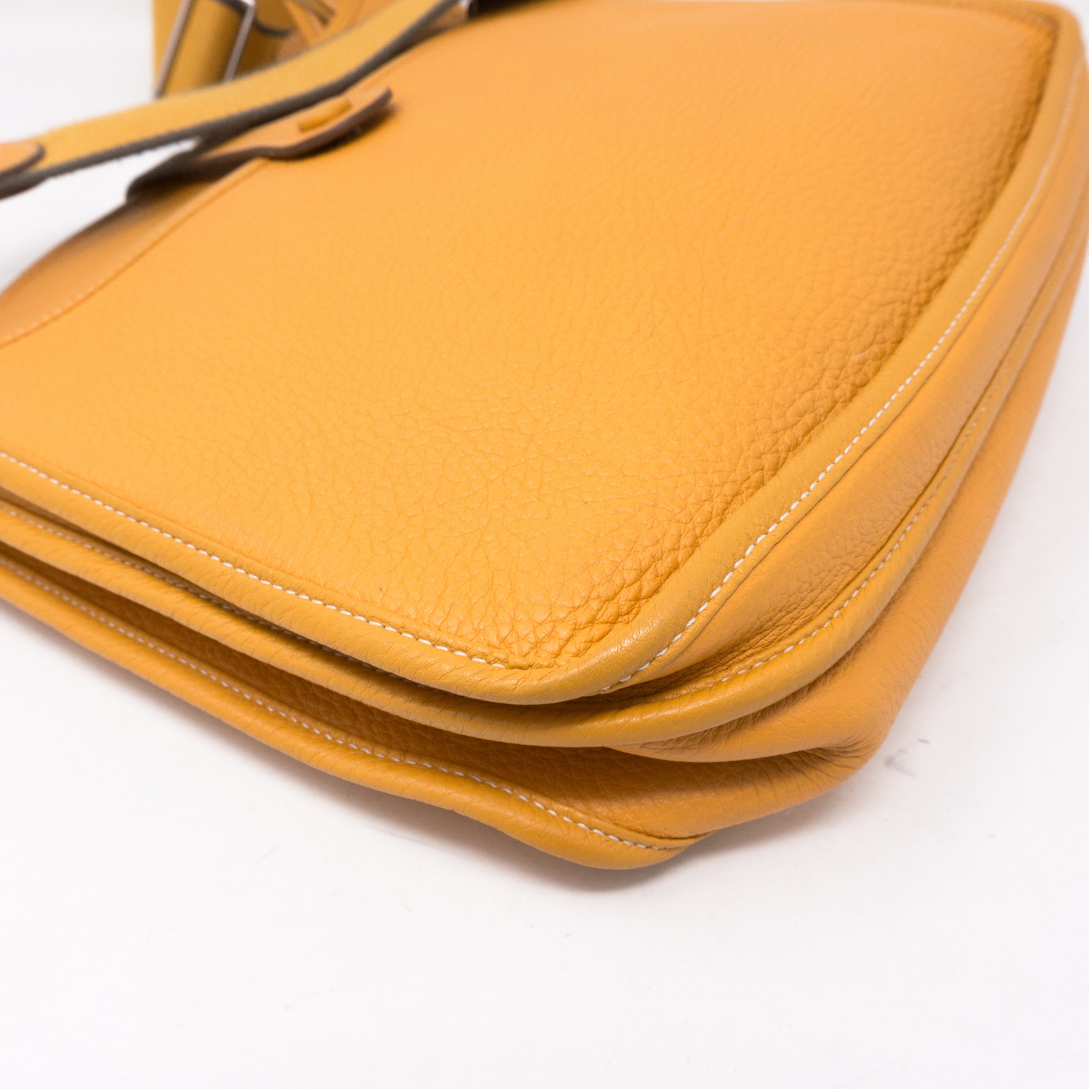 Evelyne III 29 Mustard Yellow