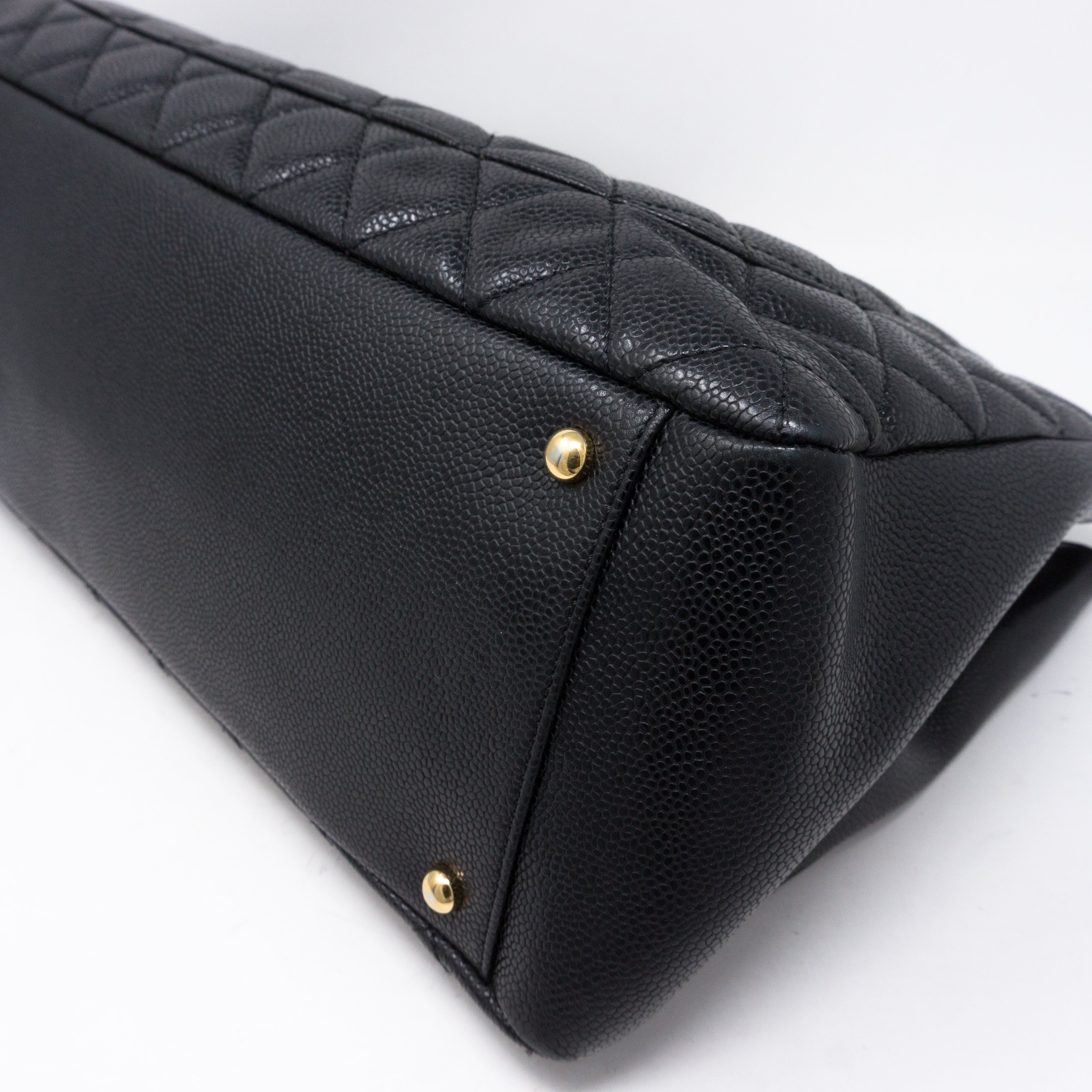 GST XL Grand Shopping Tote Black Caviar Gold