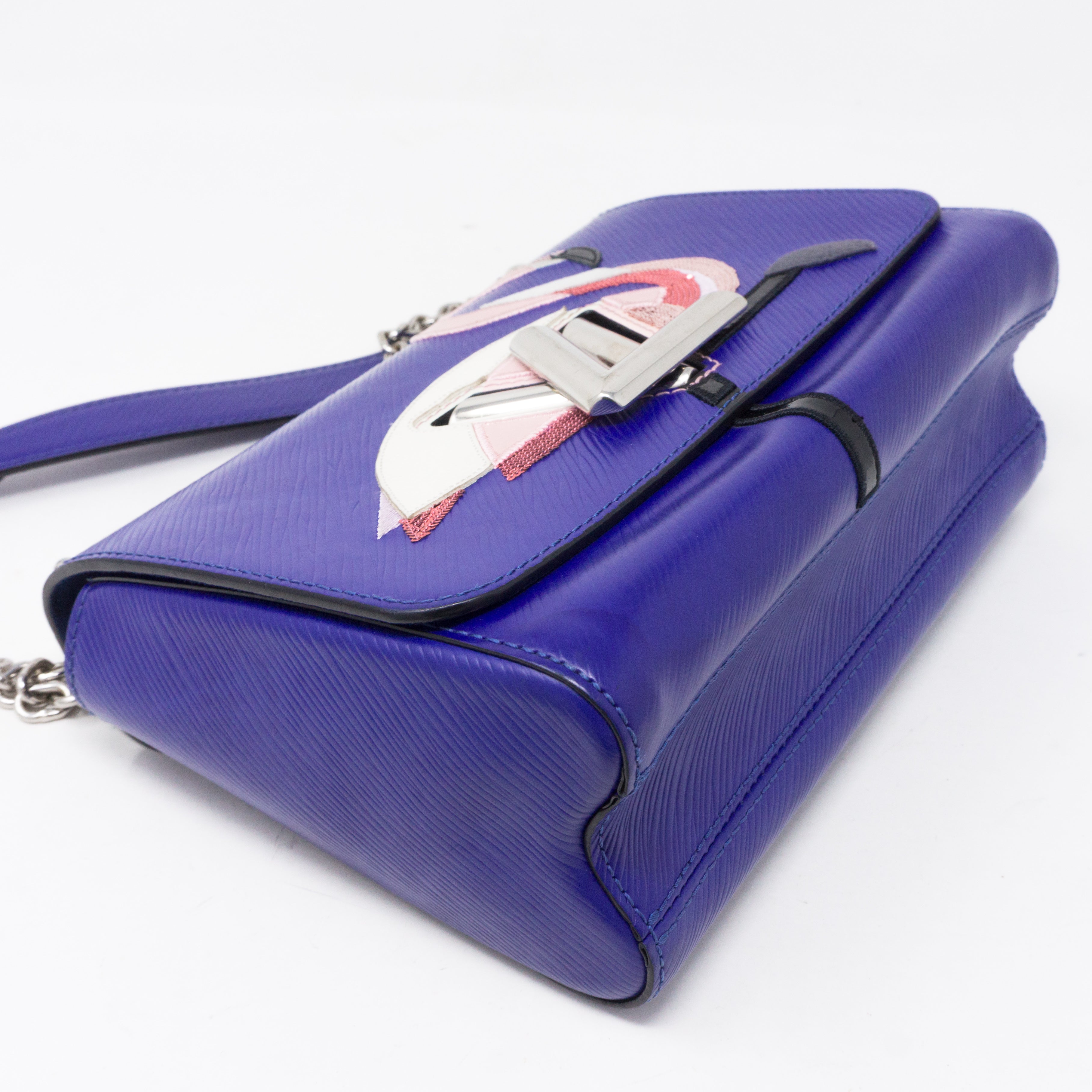 Twist MM Flamingo Blue Epi Leather