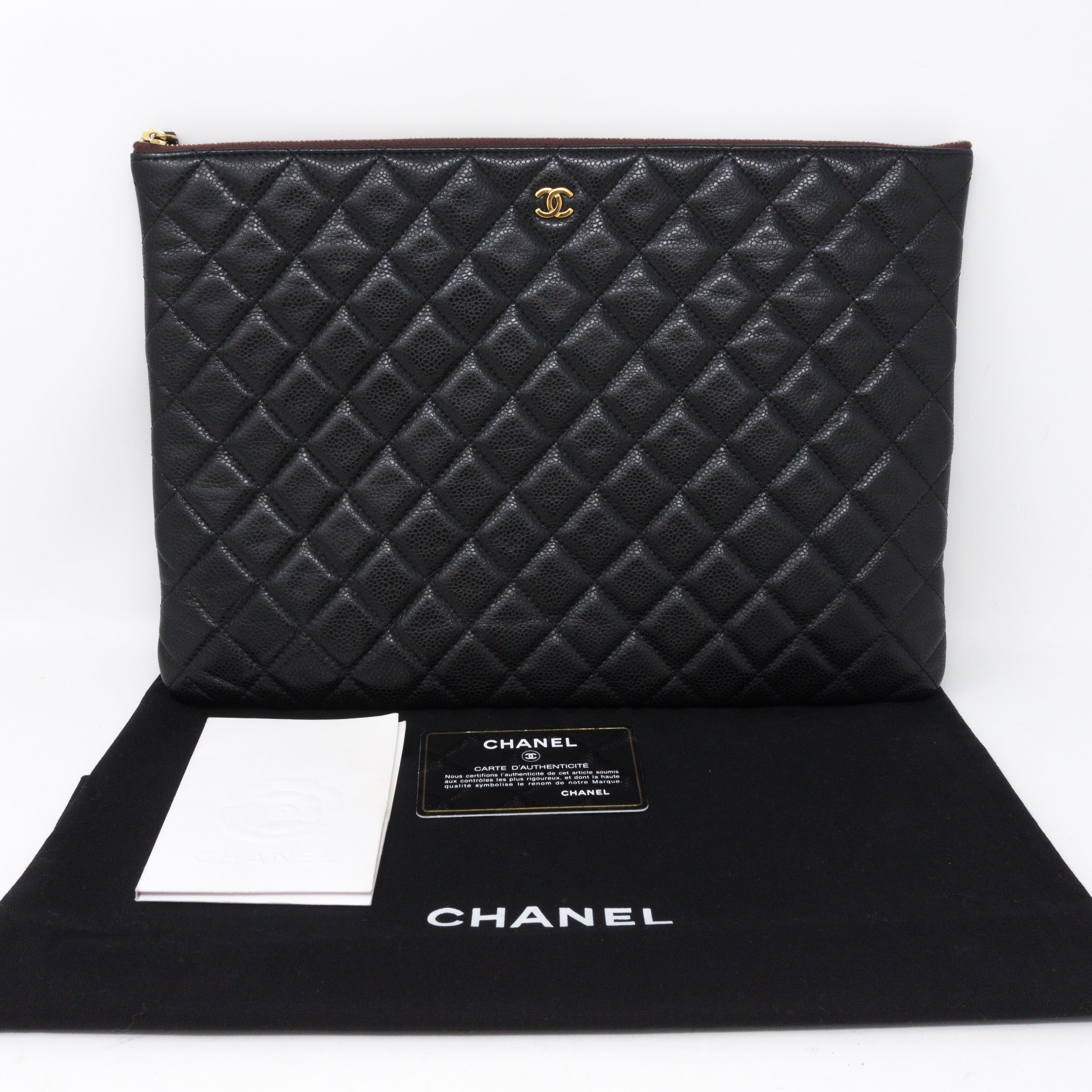 NWT 23A Chanel Classic O-Case Small Pouch Clutch Wallet Black Caviar with  Black,  in 2023