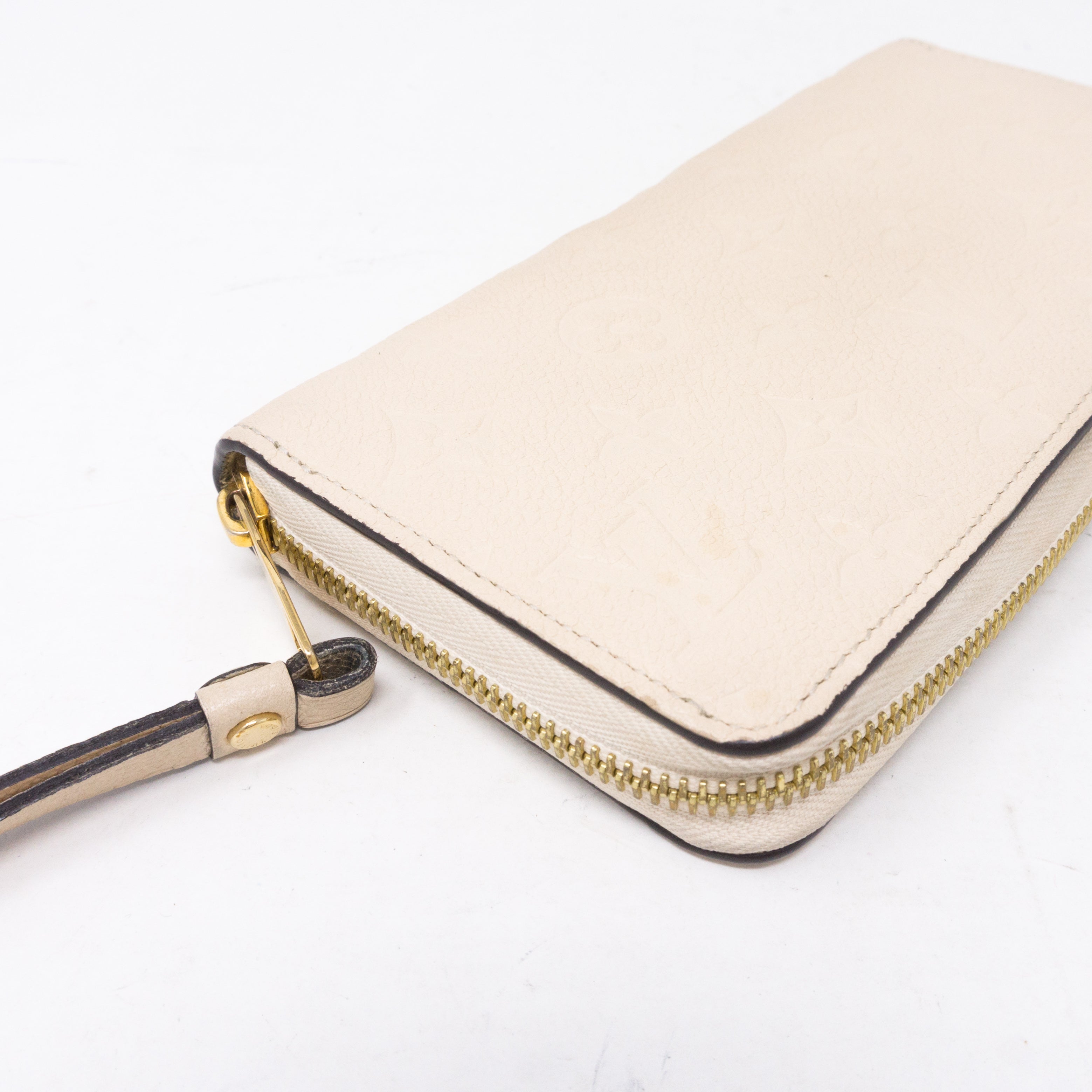 Zippy Wallet White Monogram Empreinte