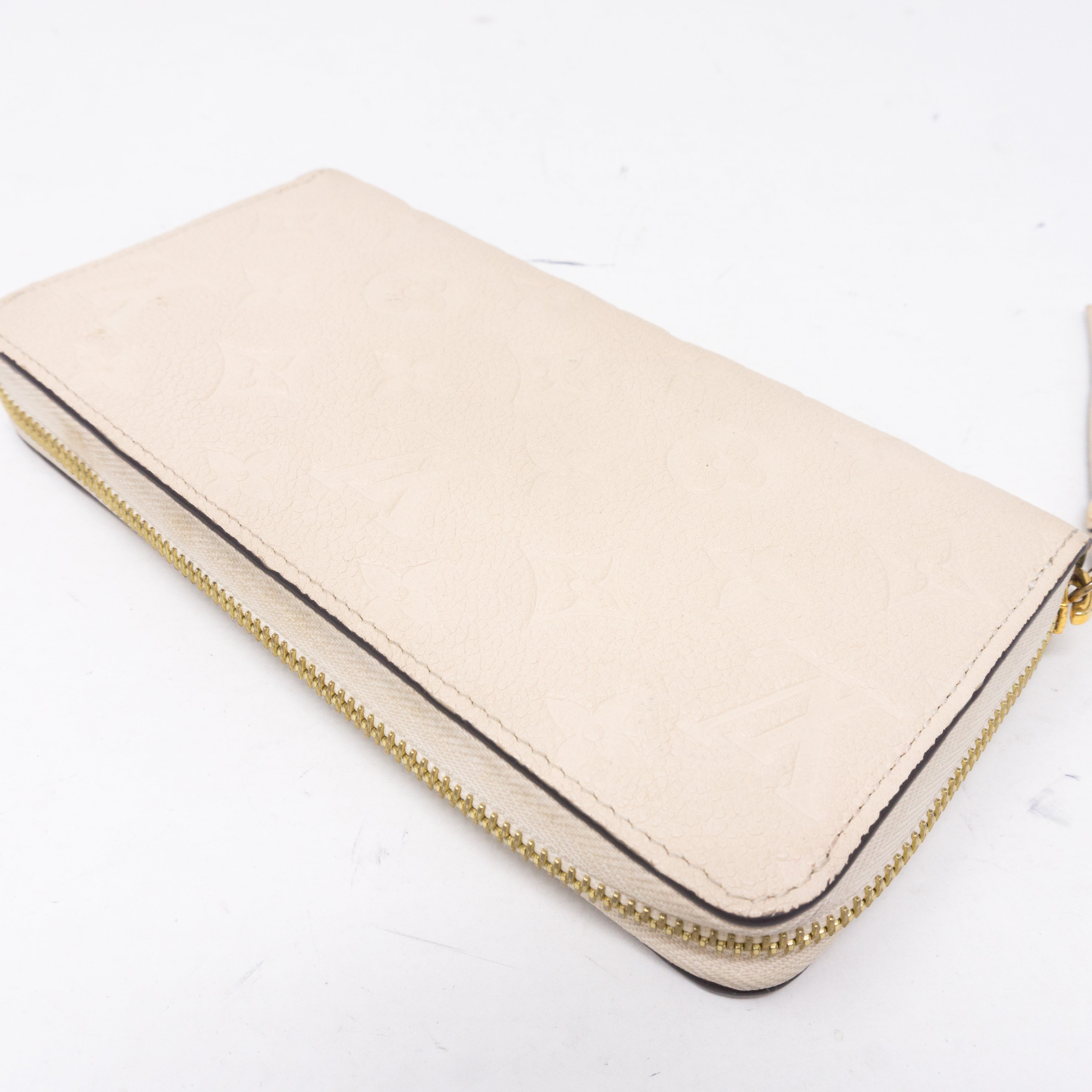 Zippy Wallet White Monogram Empreinte