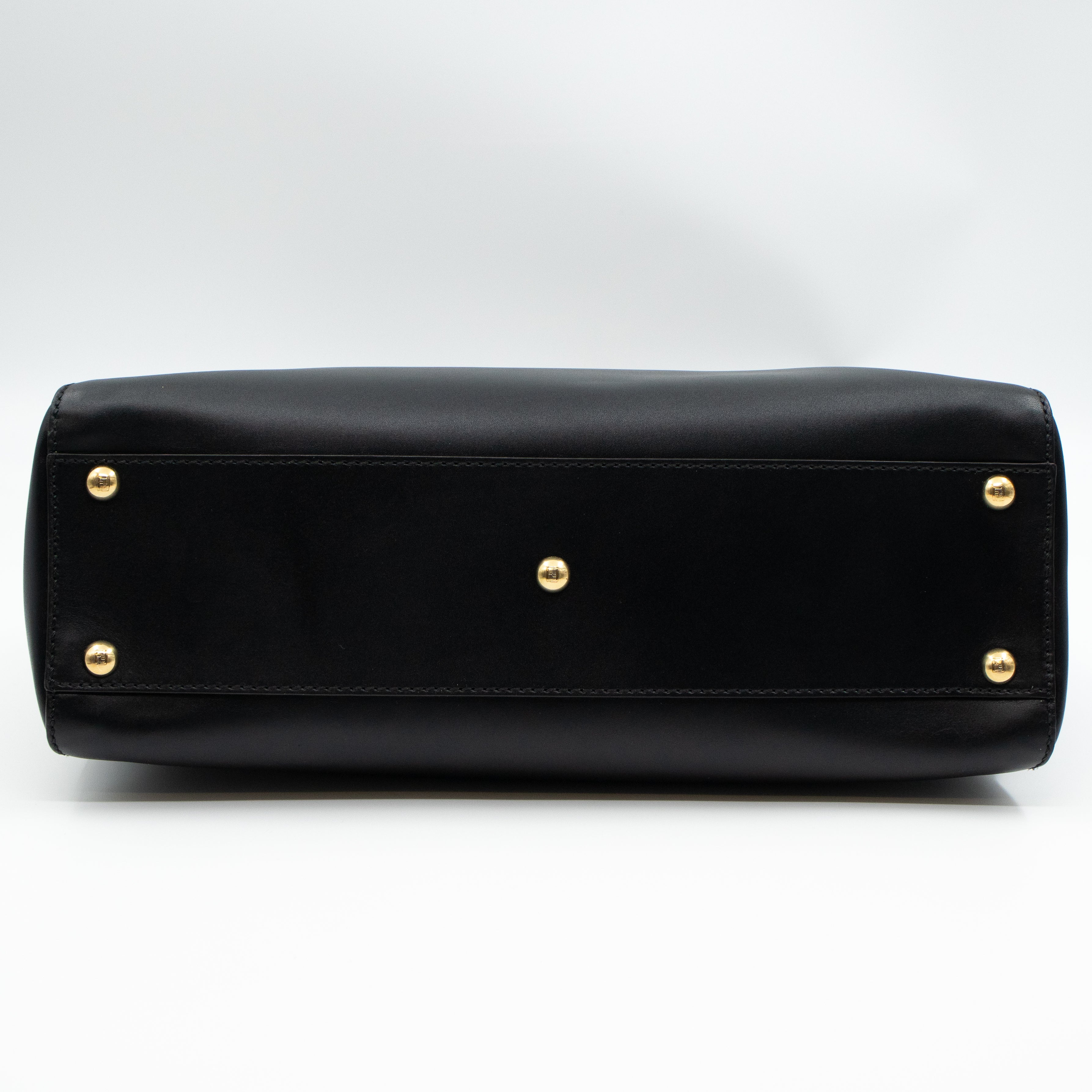 Peekaboo Iconic Medium Black Leather