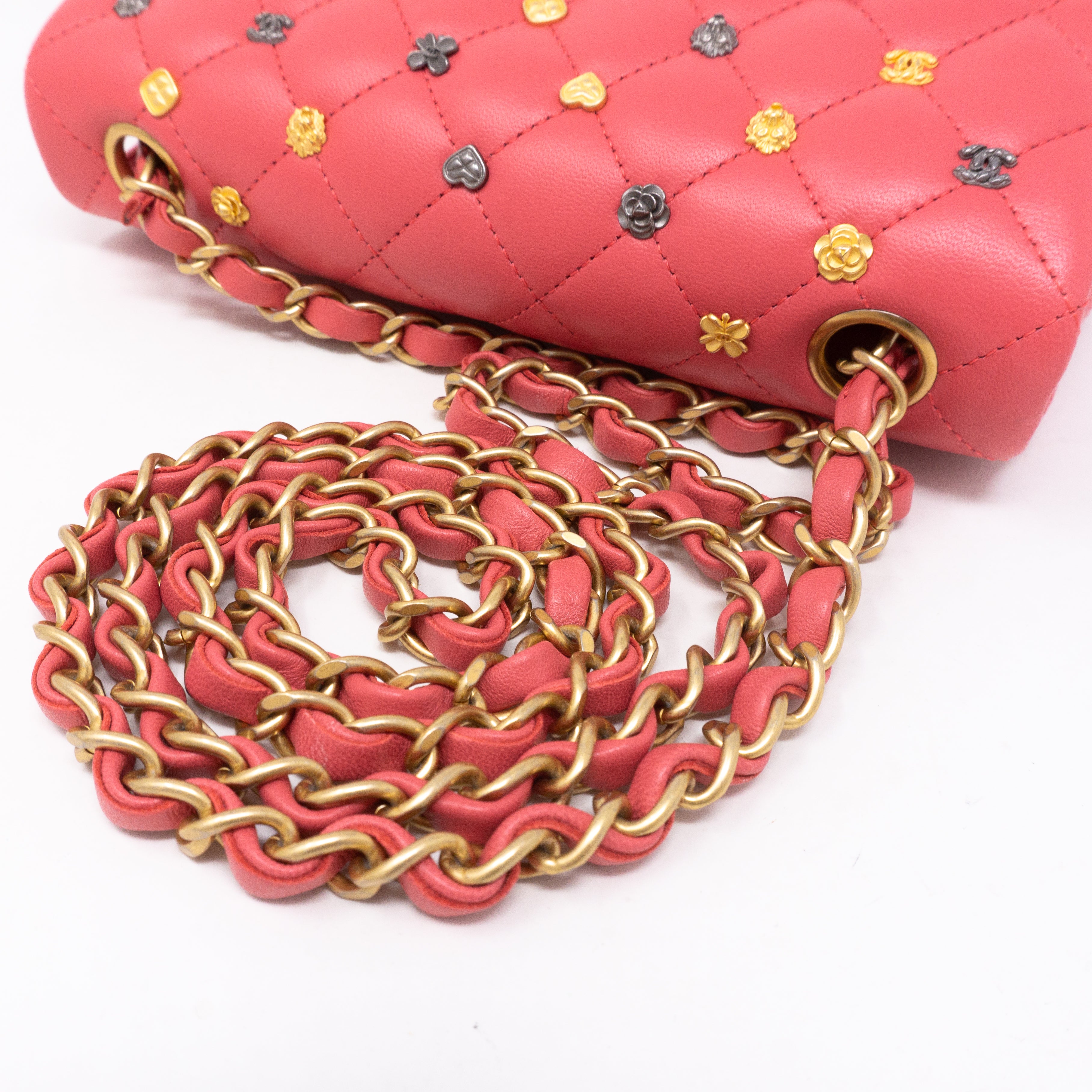 Classic Single Flap Mini Charms Pink Leather